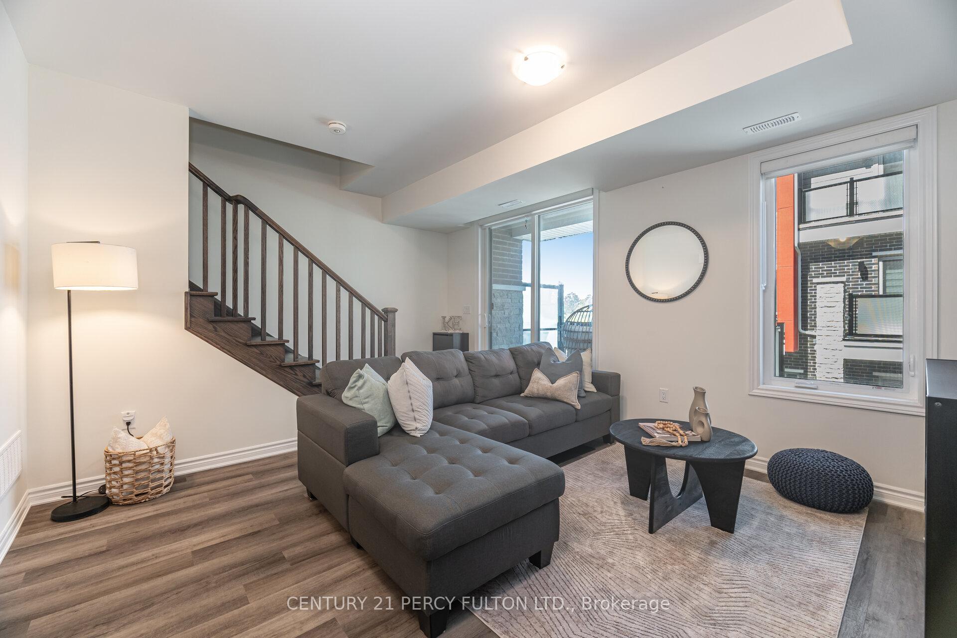 Photo 10 of Unit 510, 1034 Reflection Place, Pickering, Rural Pickering — HOMEH