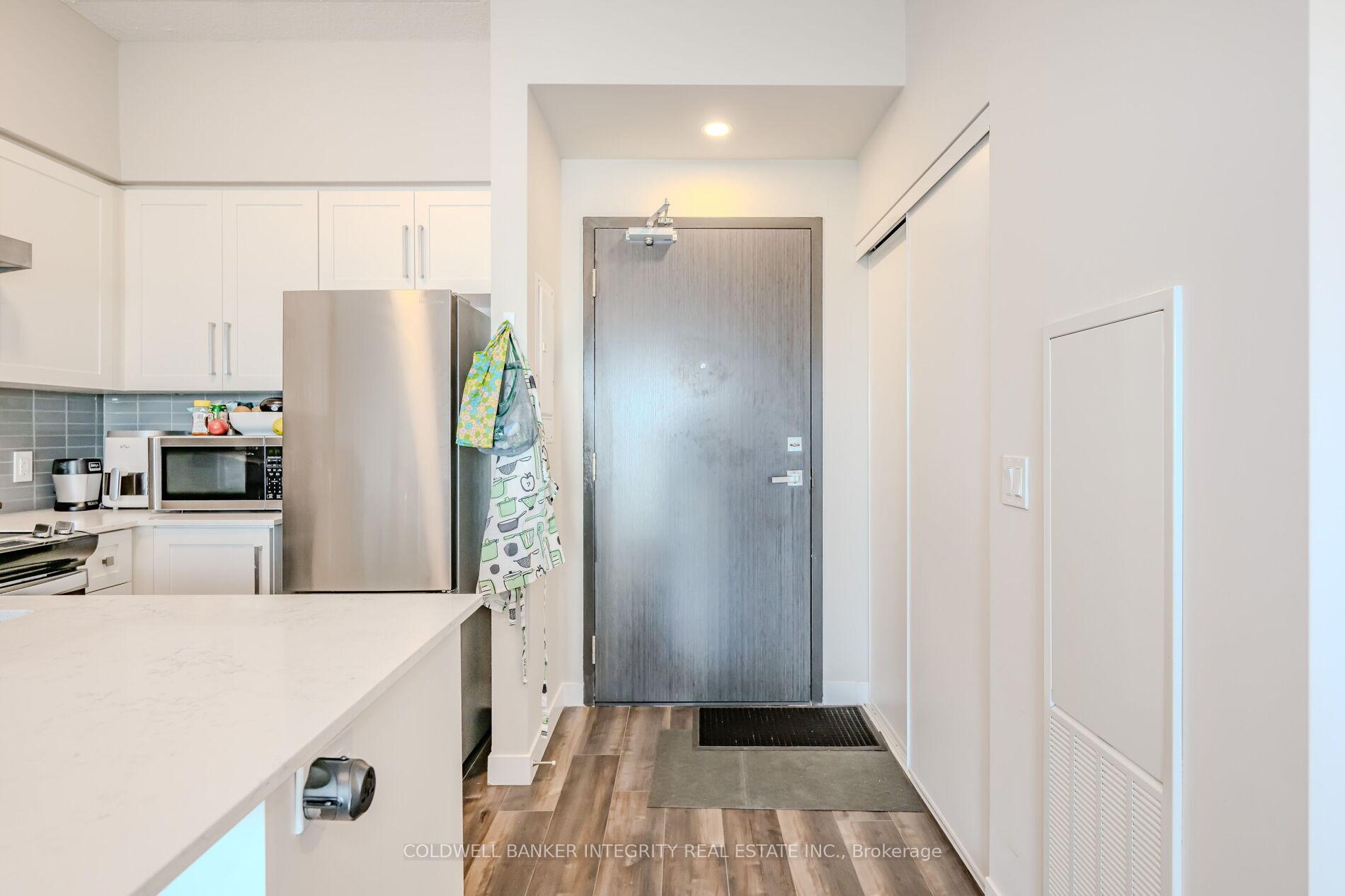 Photo 8 of Unit 10, 15 Queent Street S, Hamilton, Central — HOMEH