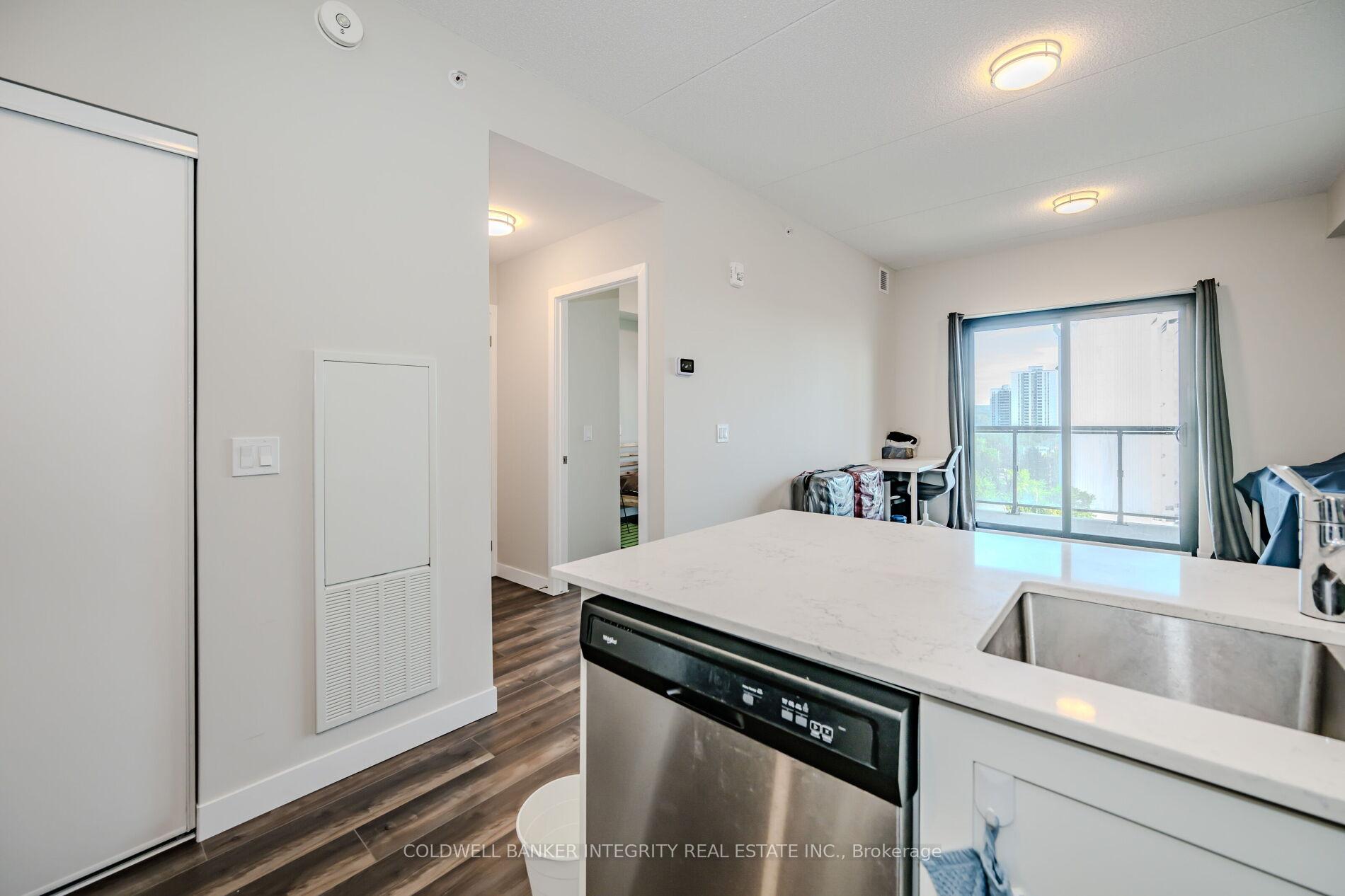 Photo 12 of Unit 10, 15 Queent Street S, Hamilton, Central — HOMEH