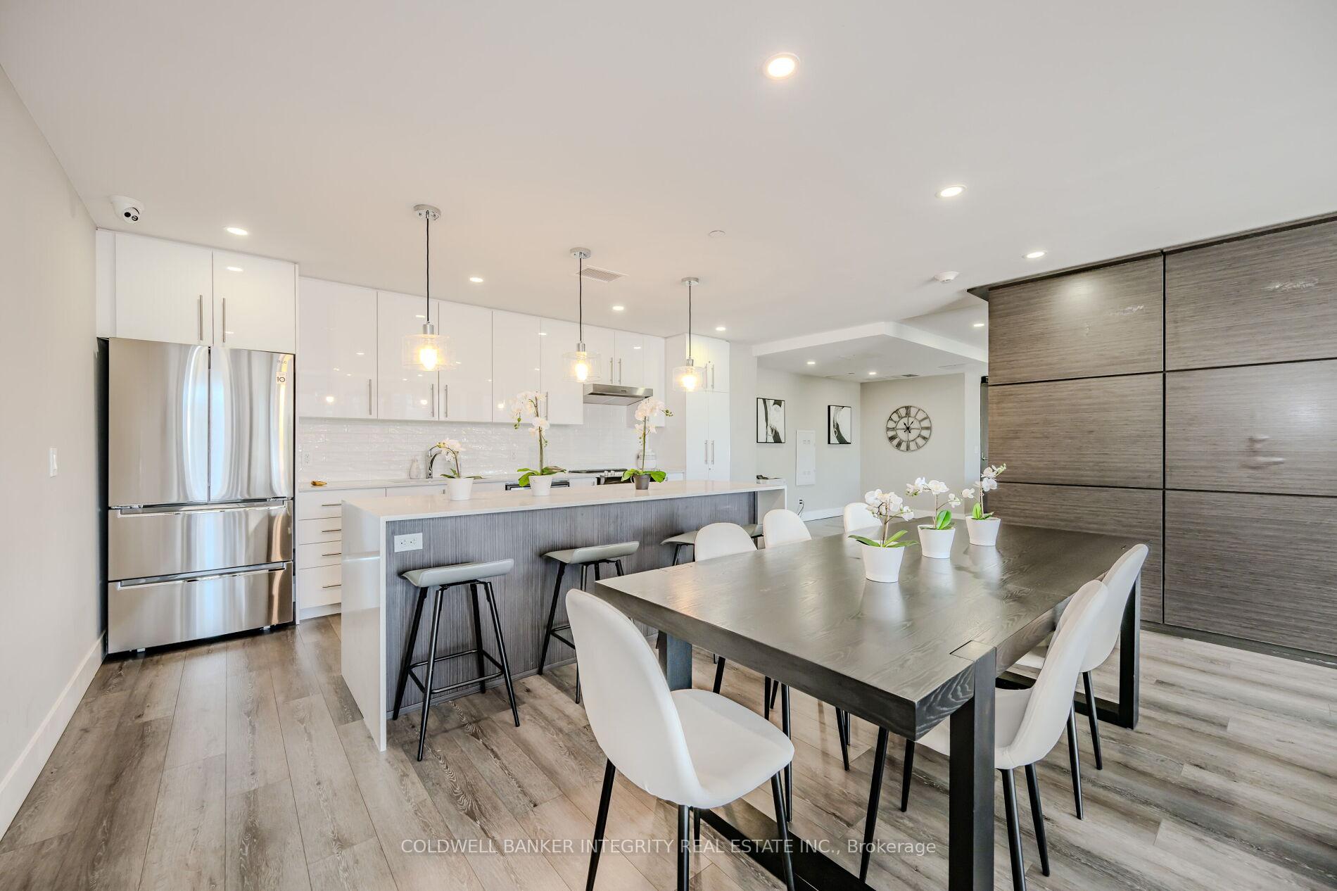 Photo 31 of Unit 10, 15 Queent Street S, Hamilton, Central — HOMEH