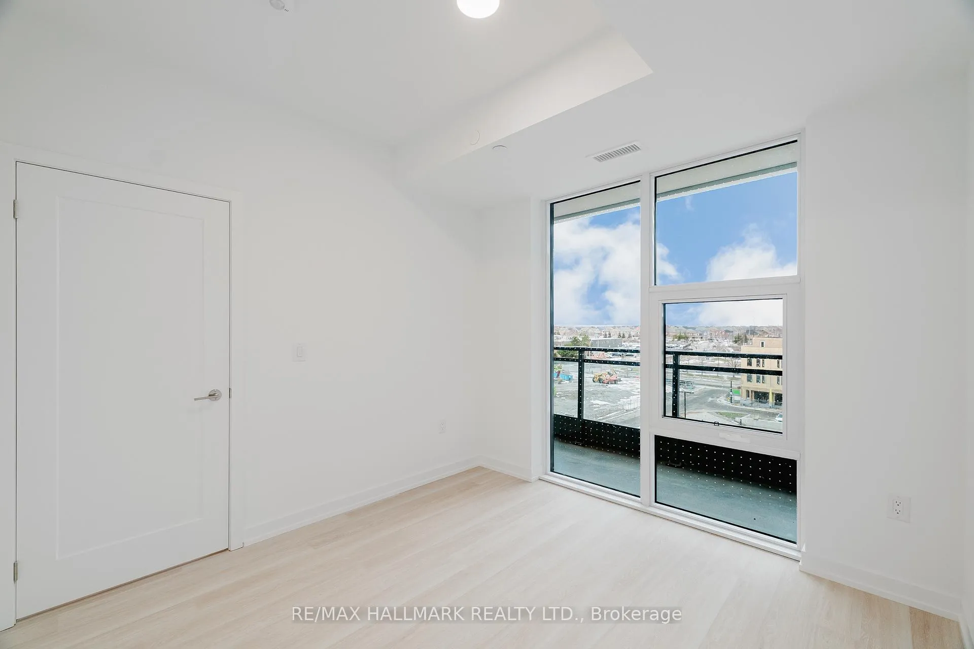 Photo 8 of Unit A-540, 9763 Markham Road, Markham, Greensborough — HOMEH