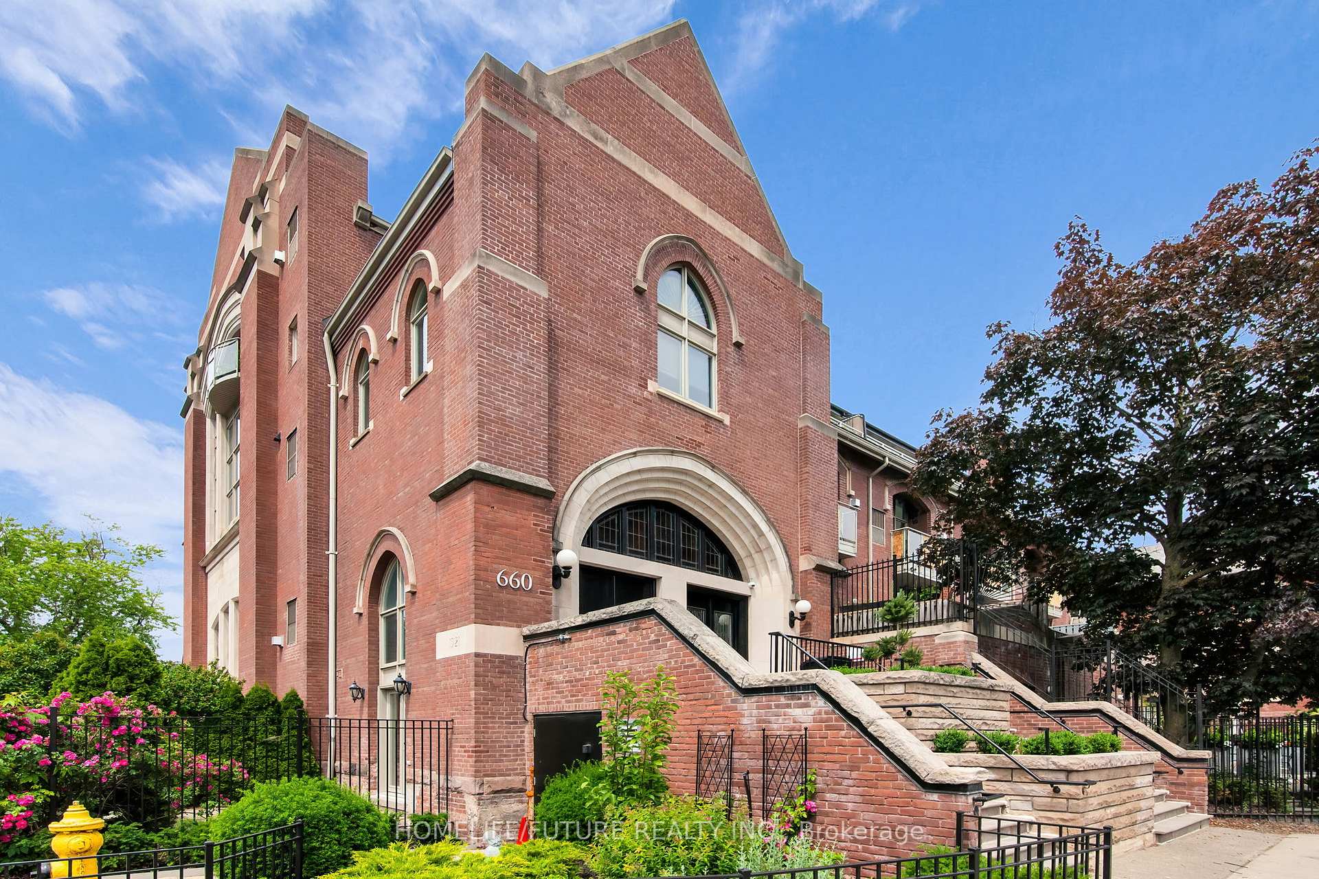 Front of Unit 102, 660 Pape Avenue