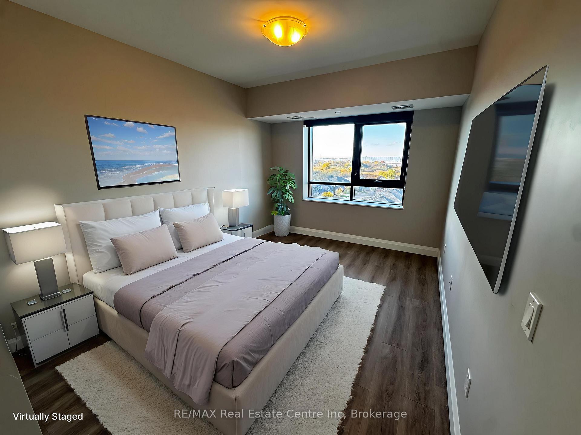 Photo 6 of Unit 708, 332 Gosling Gardens, Guelph, Clairfields/Hanlon Business Park — HOMEH