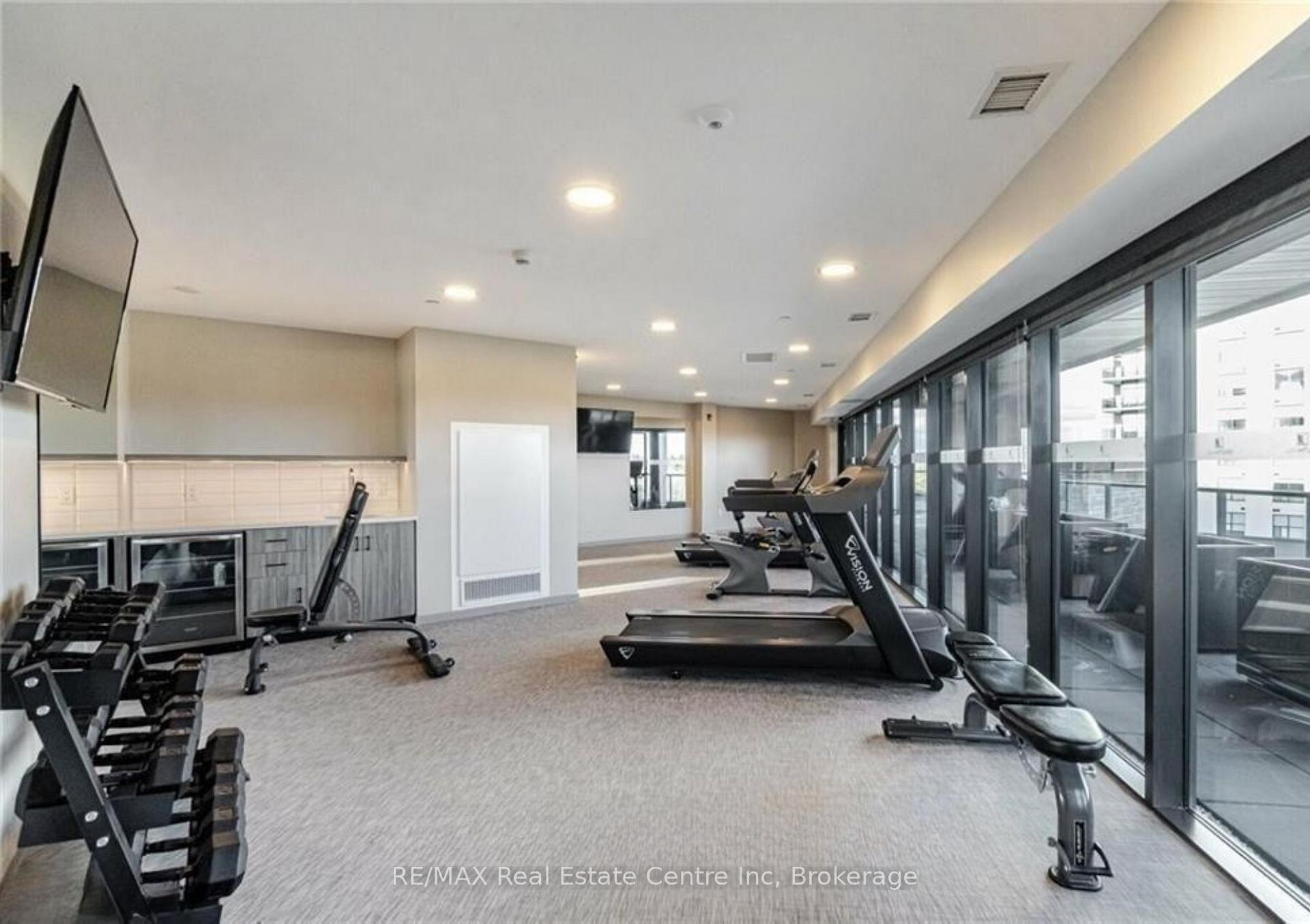 Photo 15 of Unit 708, 332 Gosling Gardens, Guelph, Clairfields/Hanlon Business Park — HOMEH