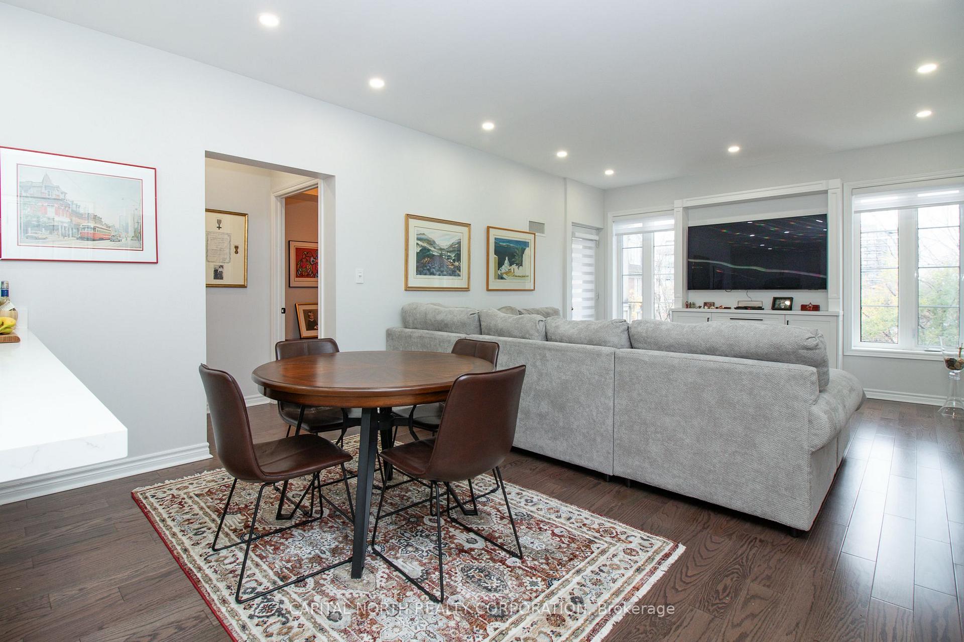 Photo 10 of Unit 301, 4620 Highway 7, Vaughan, East Woodbridge — HOMEH