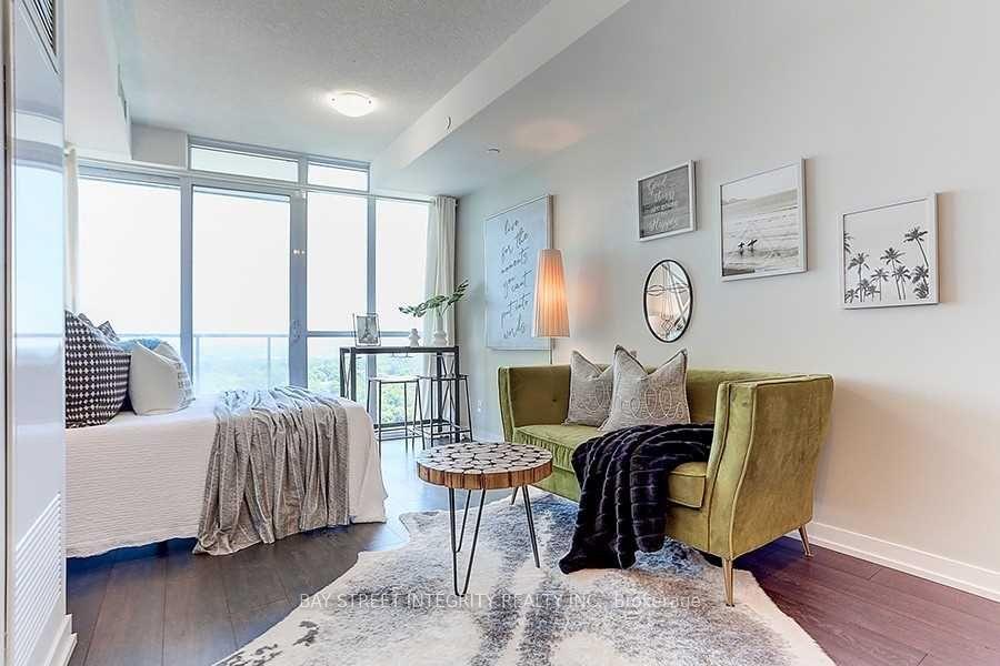 Photo 15 of Unit 1912, 125 Redpath Avenue, Toronto, Mount Pleasant West — HOMEH