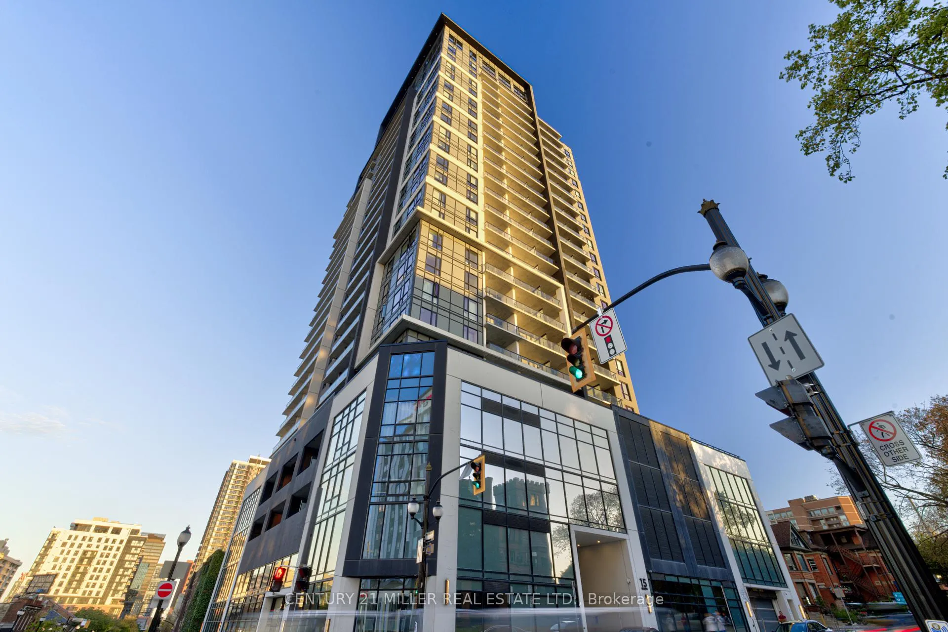 Photo 3 of Unit 1009, 15 Queen . Street S, Hamilton, Central — HOMEH