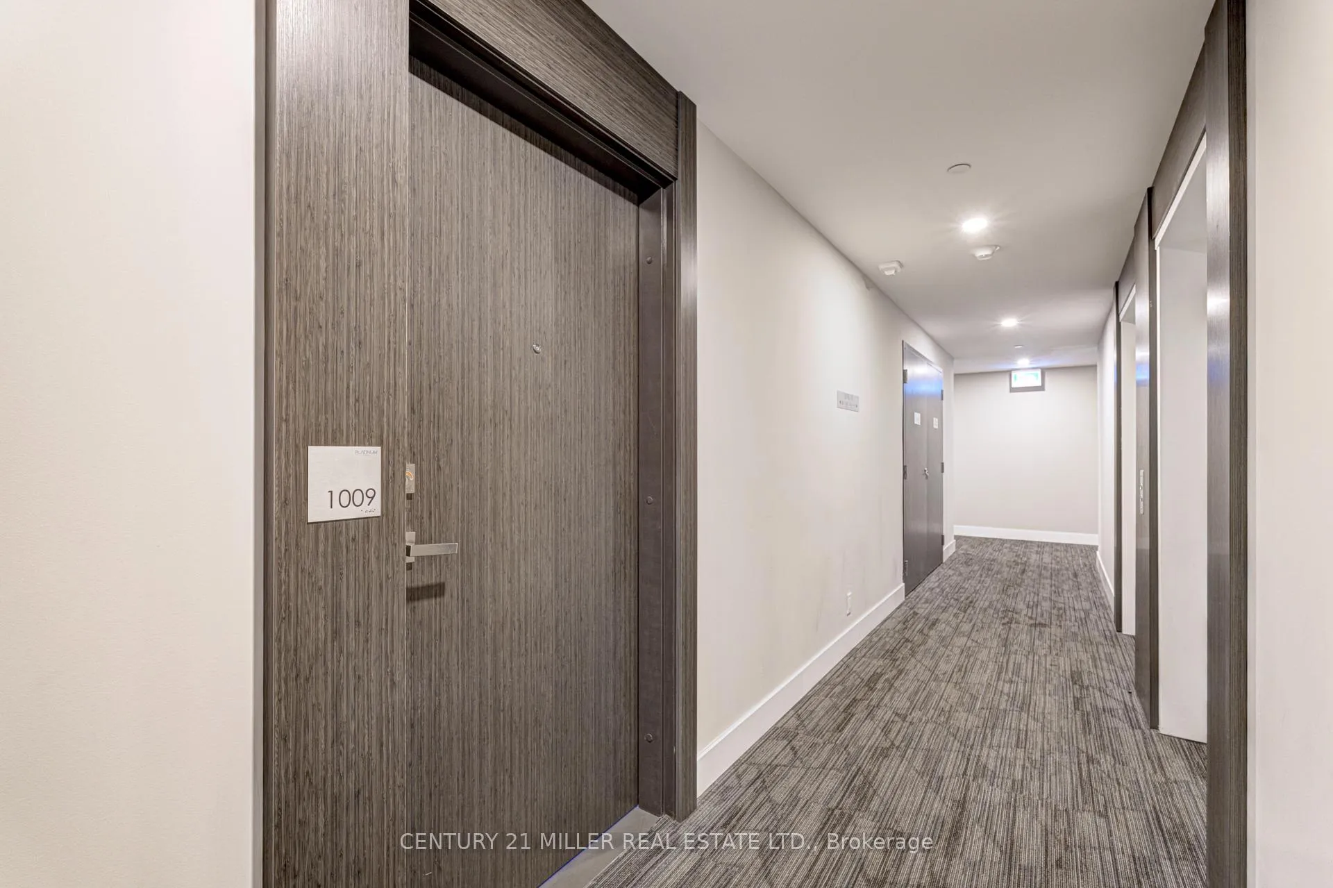Photo 4 of Unit 1009, 15 Queen . Street S, Hamilton, Central — HOMEH