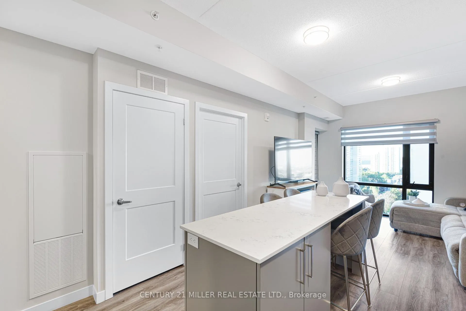 Photo 9 of Unit 1009, 15 Queen . Street S, Hamilton, Central — HOMEH