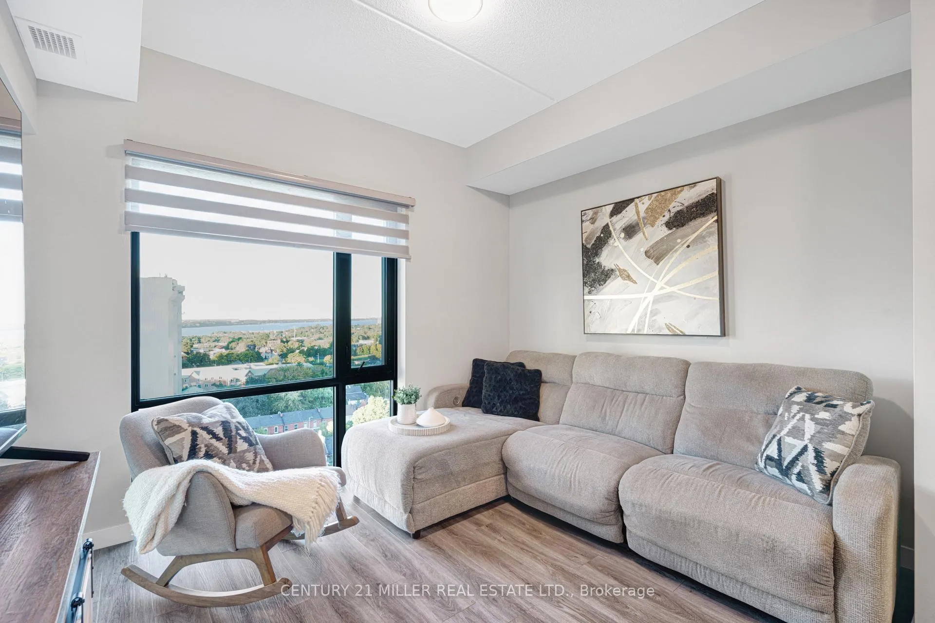 Photo 12 of Unit 1009, 15 Queen . Street S, Hamilton, Central — HOMEH