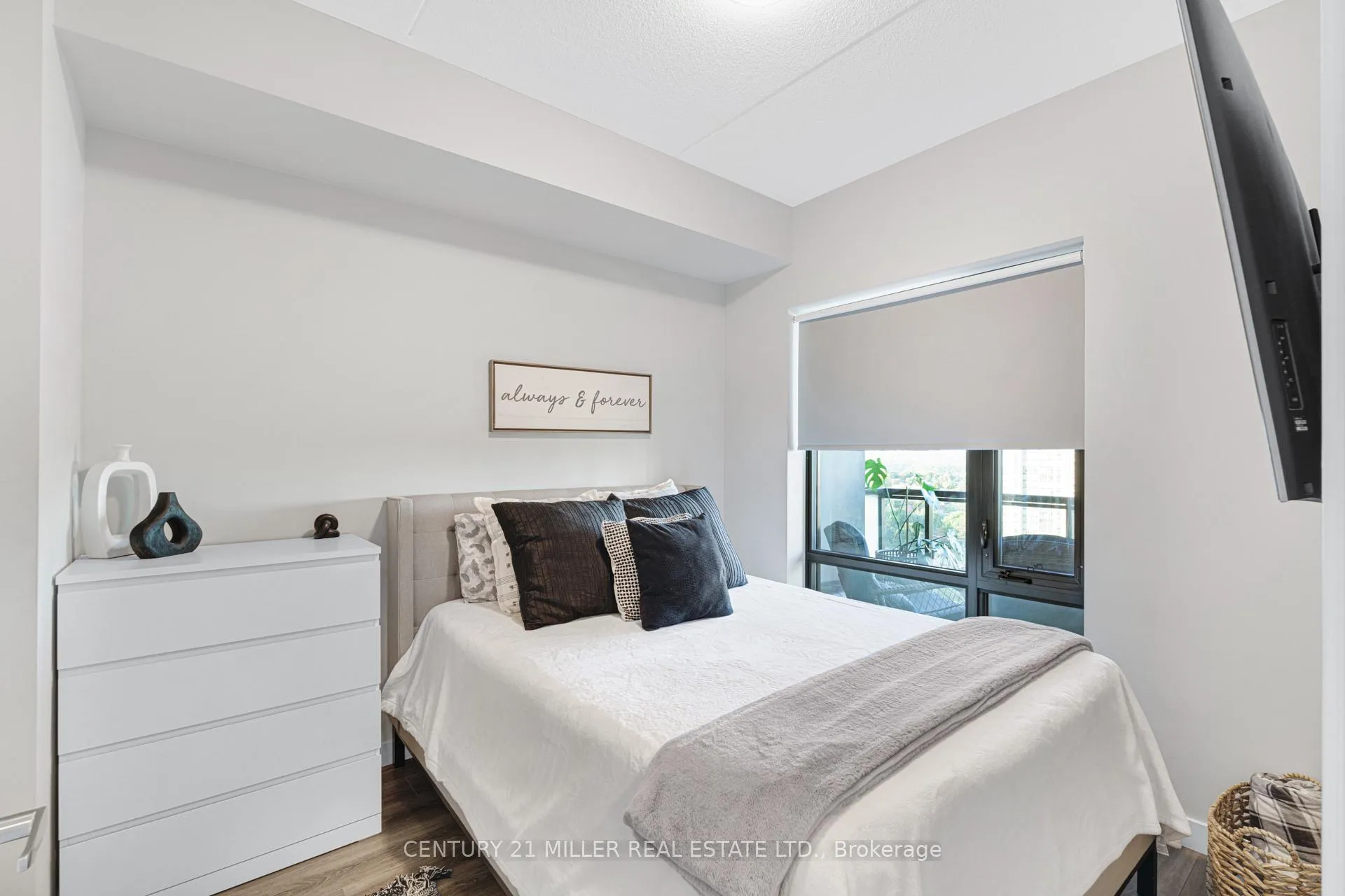 Photo 20 of Unit 1009, 15 Queen . Street S, Hamilton, Central — HOMEH