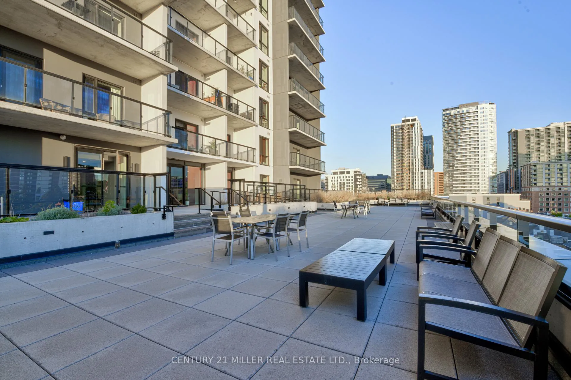 Photo 32 of Unit 1009, 15 Queen . Street S, Hamilton, Central — HOMEH