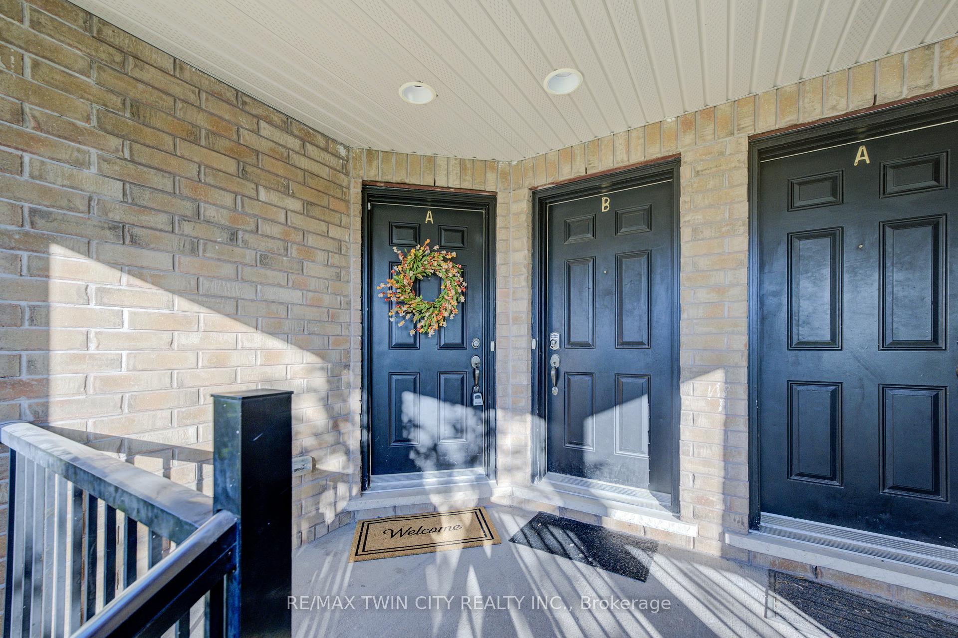 Photo 4 of Unit 642A, 642 Woodlawn Road E, Guelph, Victoria North — HOMEH