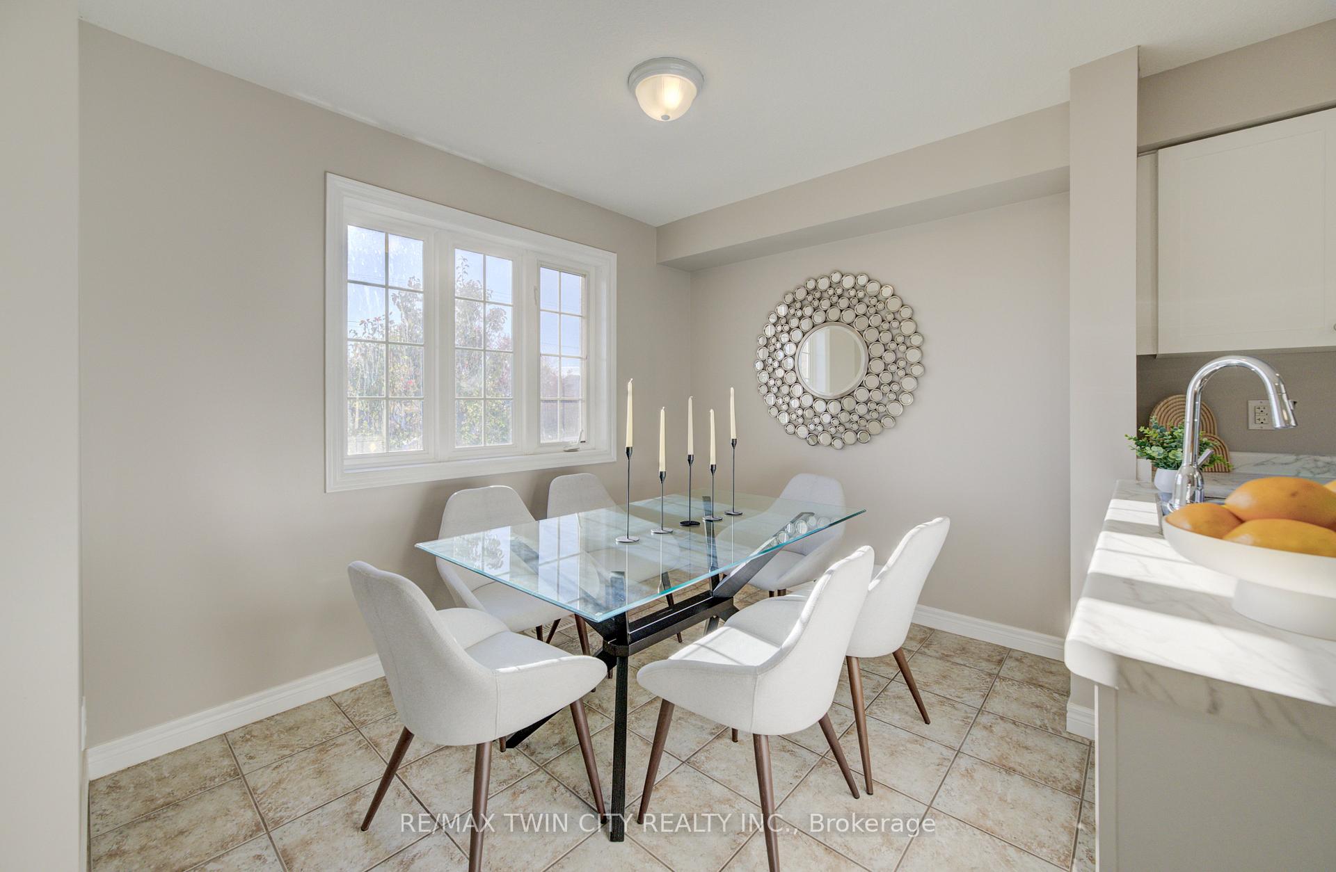 Photo 5 of Unit 642A, 642 Woodlawn Road E, Guelph, Victoria North — HOMEH