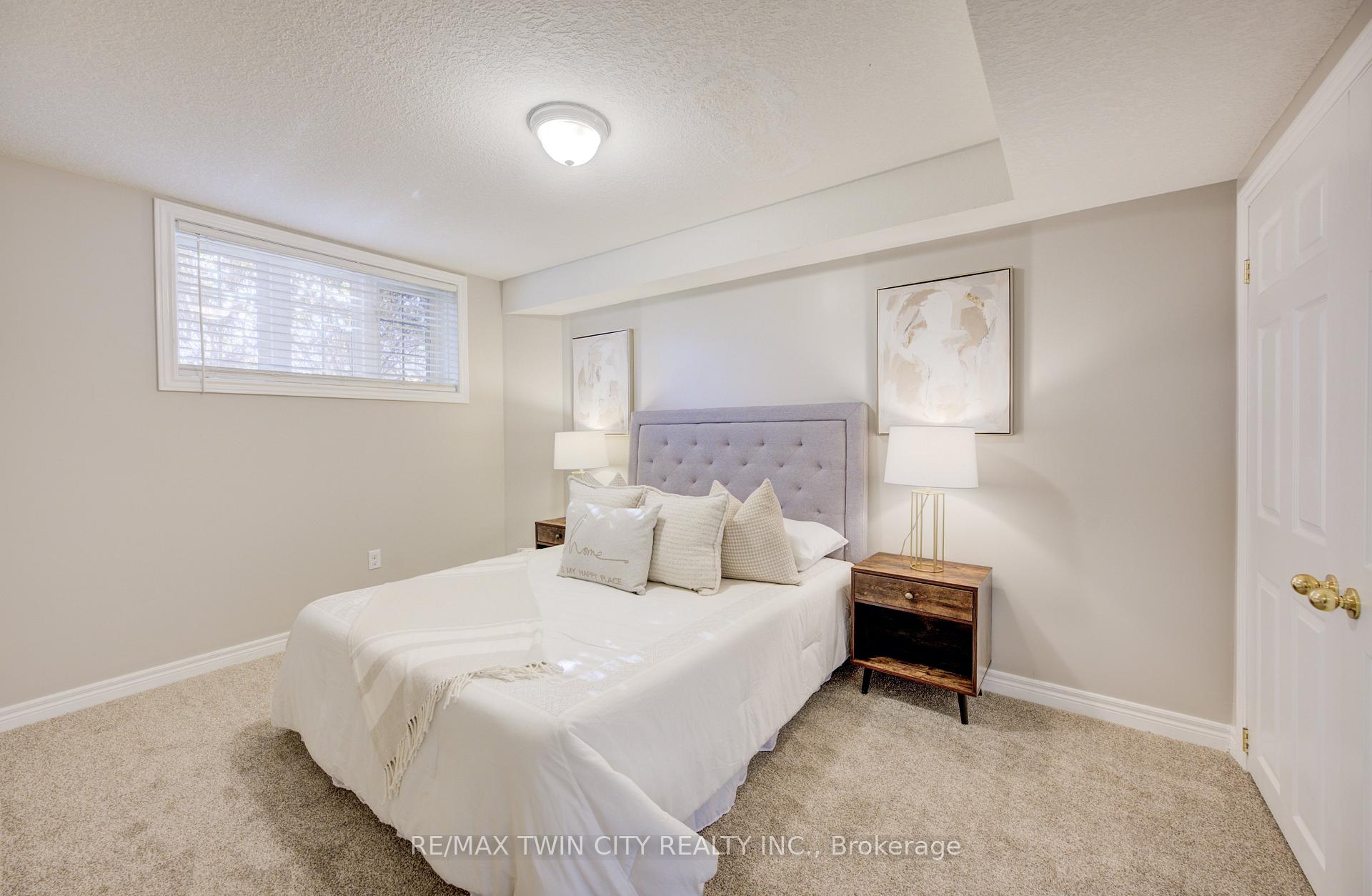 Photo 16 of Unit 642A, 642 Woodlawn Road E, Guelph, Victoria North — HOMEH