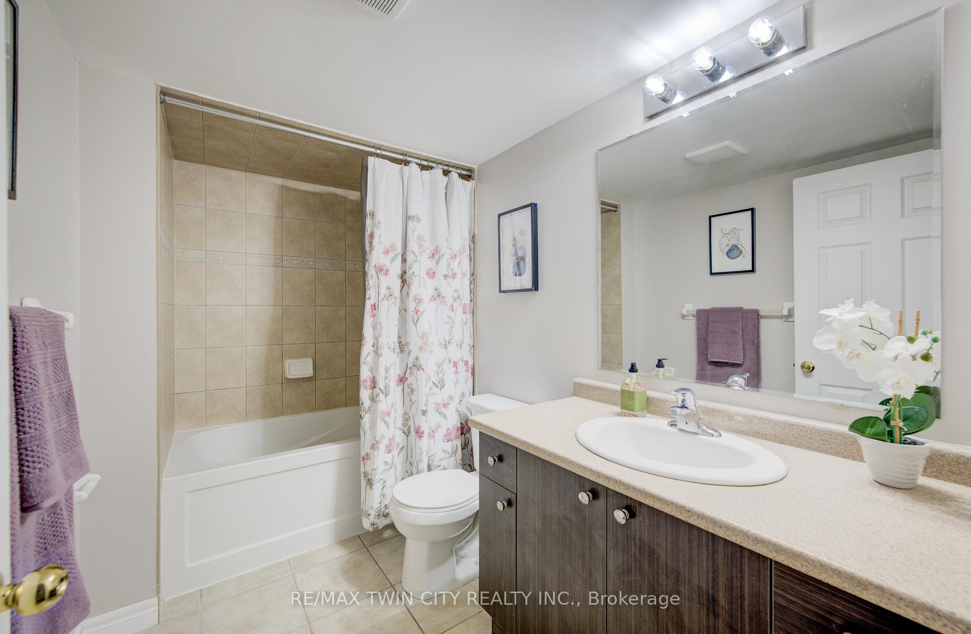 Photo 18 of Unit 642A, 642 Woodlawn Road E, Guelph, Victoria North — HOMEH