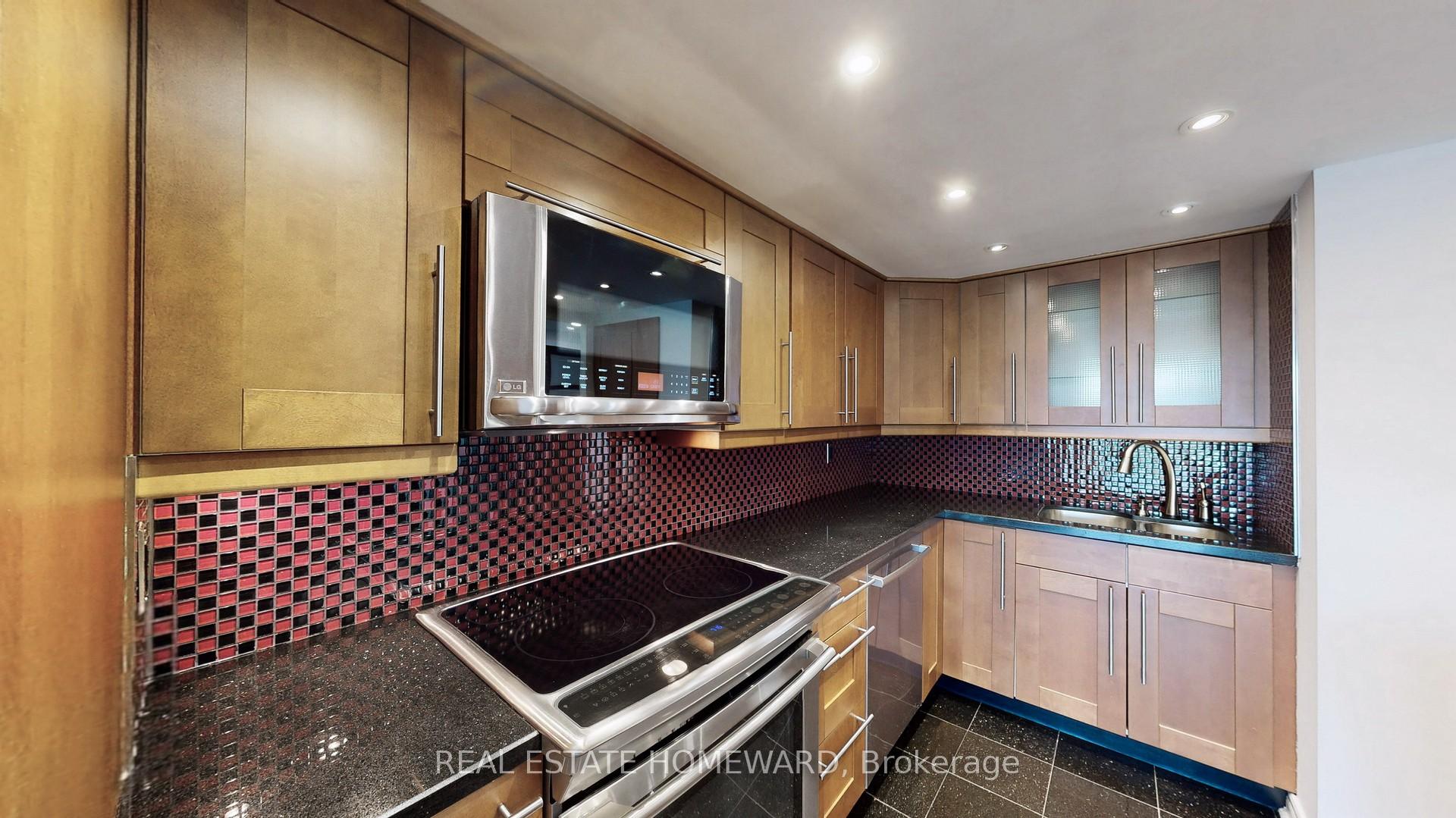 Photo 7 of Unit 1806, 15 Maitland Place, Toronto, Cabbagetown-South St. James Town — HOMEH
