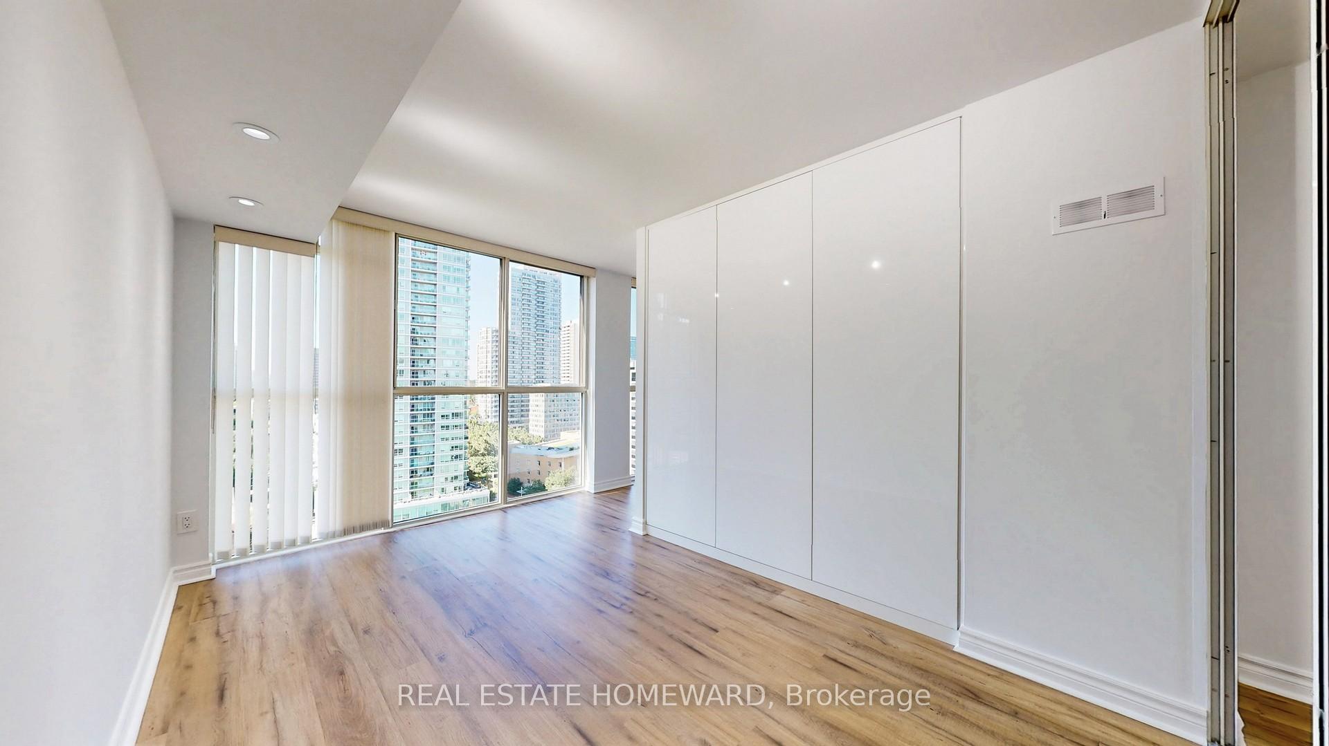 Photo 13 of Unit 1806, 15 Maitland Place, Toronto, Cabbagetown-South St. James Town — HOMEH