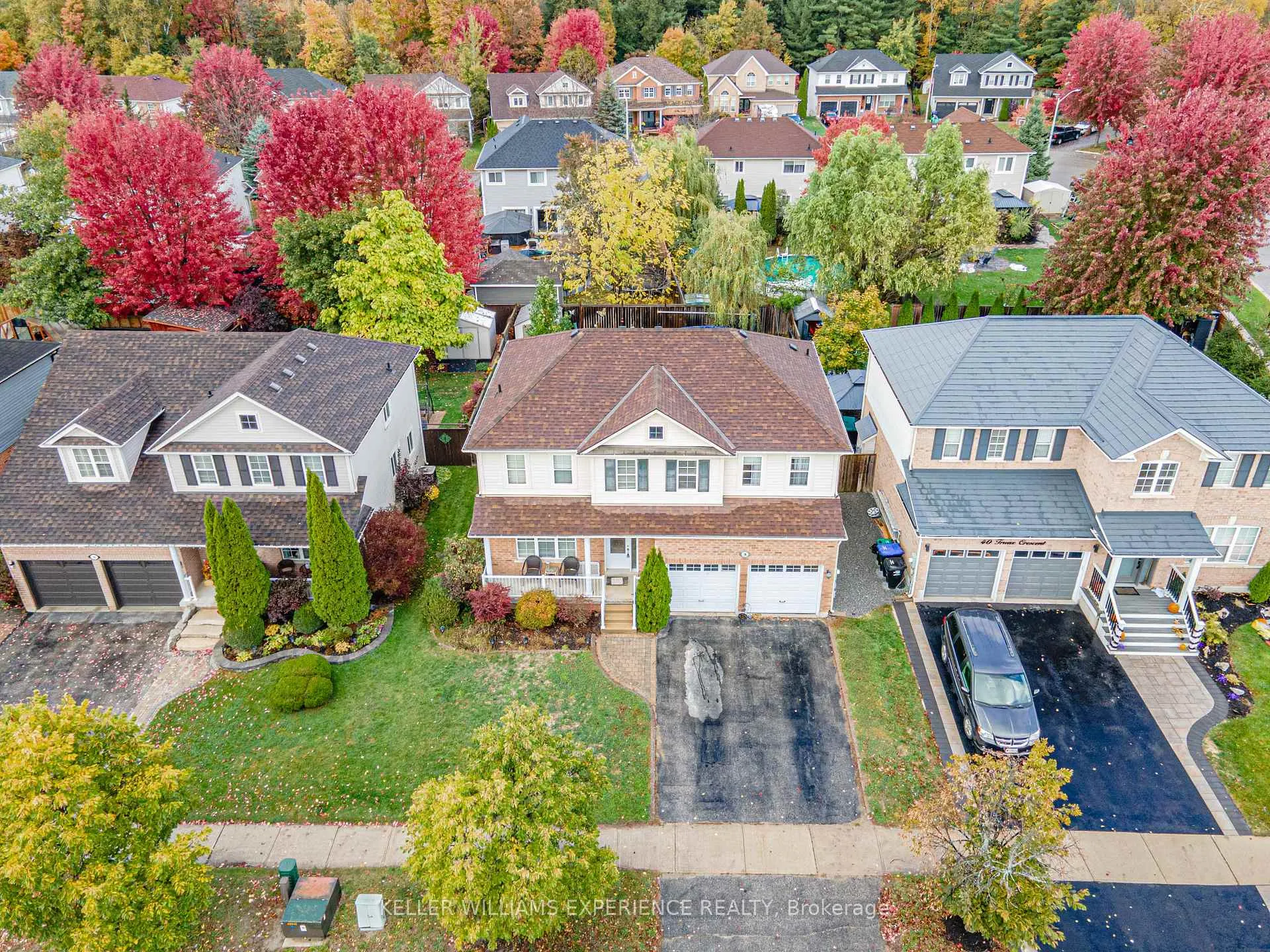 Photo 2 of 38 Truax Crescent, Essa, Angus — HOMEH
