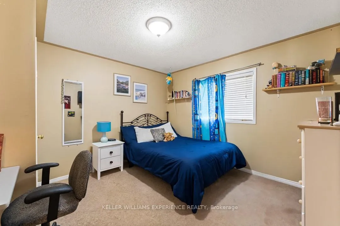 Photo 12 of 38 Truax Crescent, Essa, Angus — HOMEH