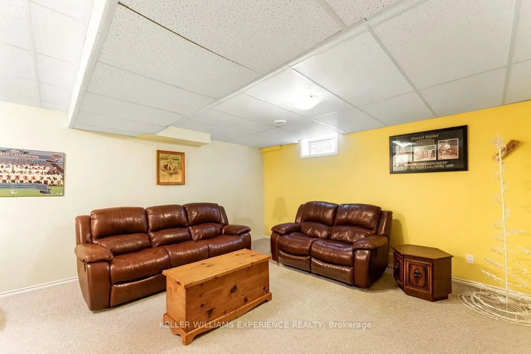 Photo 21 of 38 Truax Crescent, Essa, Angus — HOMEH