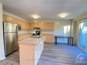 Photo 9 of 218 Highpointe Crescent, Ottawa, Barrhaven - Strandherd — HOMEH