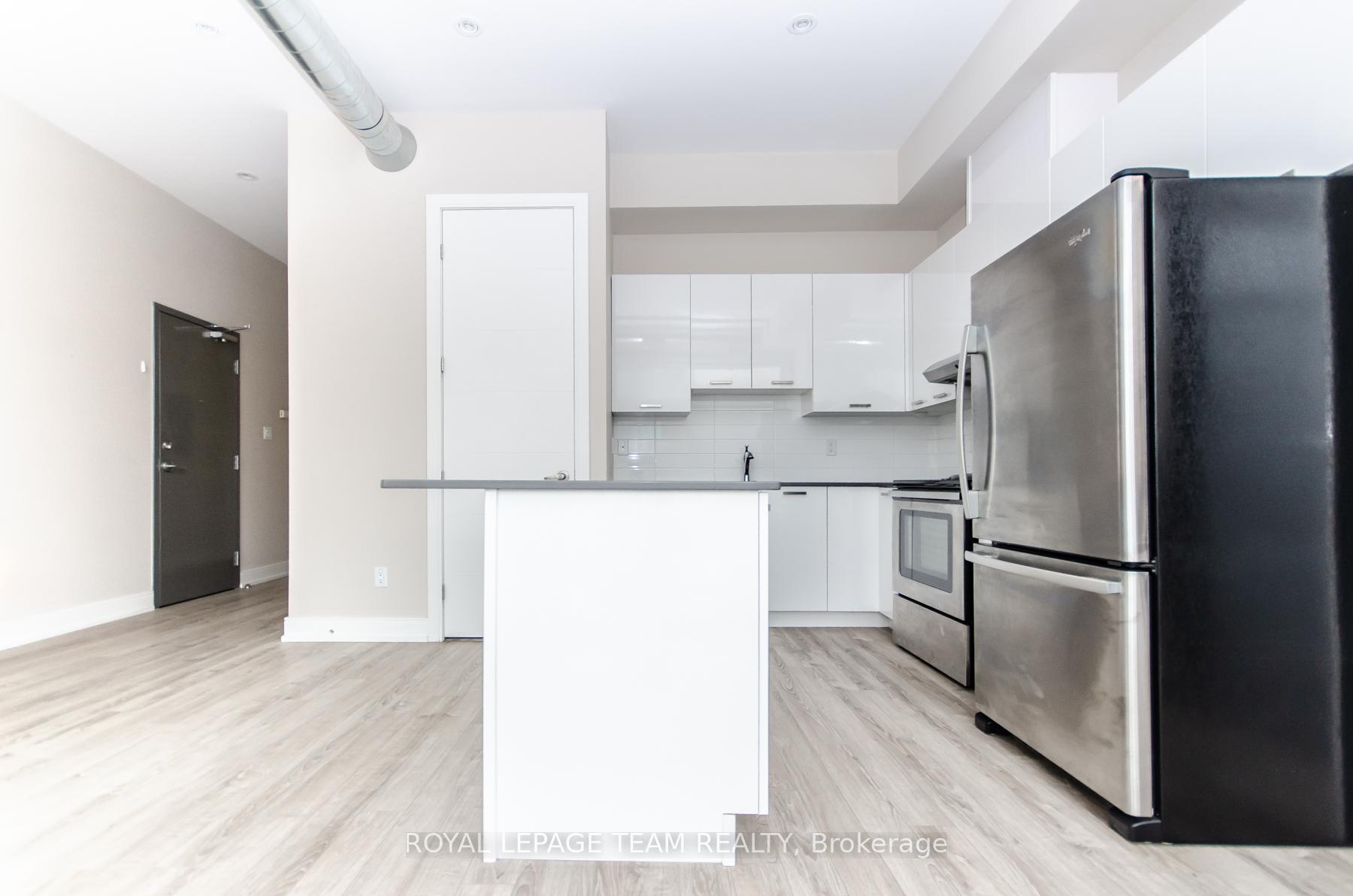 Photo 7 of 81 Norman Street, Ottawa, West Centre Town — HOMEH