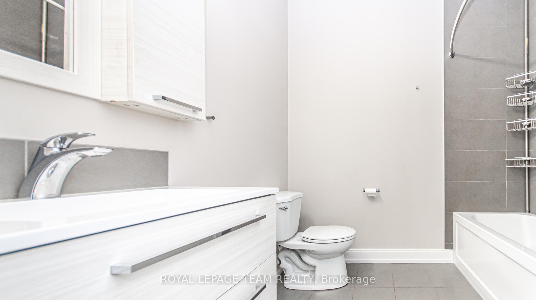 Photo 10 of 81 Norman Street, Ottawa, West Centre Town — HOMEH