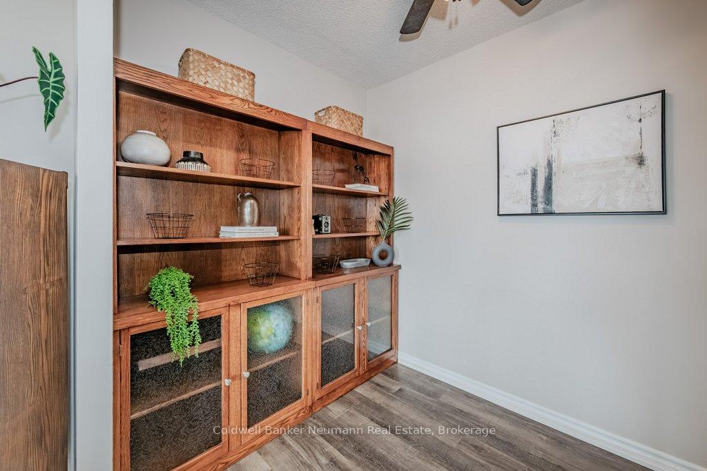 Photo 11 of Unit 812, 23 Woodlawn Road E, Guelph, Riverside Park — HOMEH