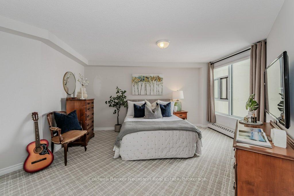 Photo 19 of Unit 812, 23 Woodlawn Road E, Guelph, Riverside Park — HOMEH