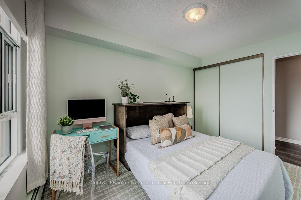 Photo 23 of Unit 812, 23 Woodlawn Road E, Guelph, Riverside Park — HOMEH