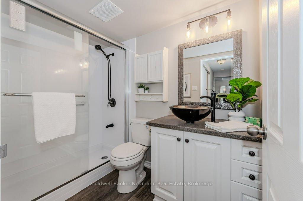 Photo 24 of Unit 812, 23 Woodlawn Road E, Guelph, Riverside Park — HOMEH