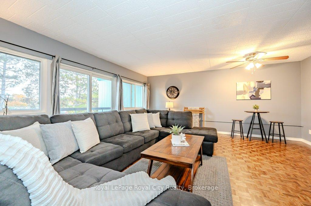 Front of Unit 511, 105 Conroy Crescent