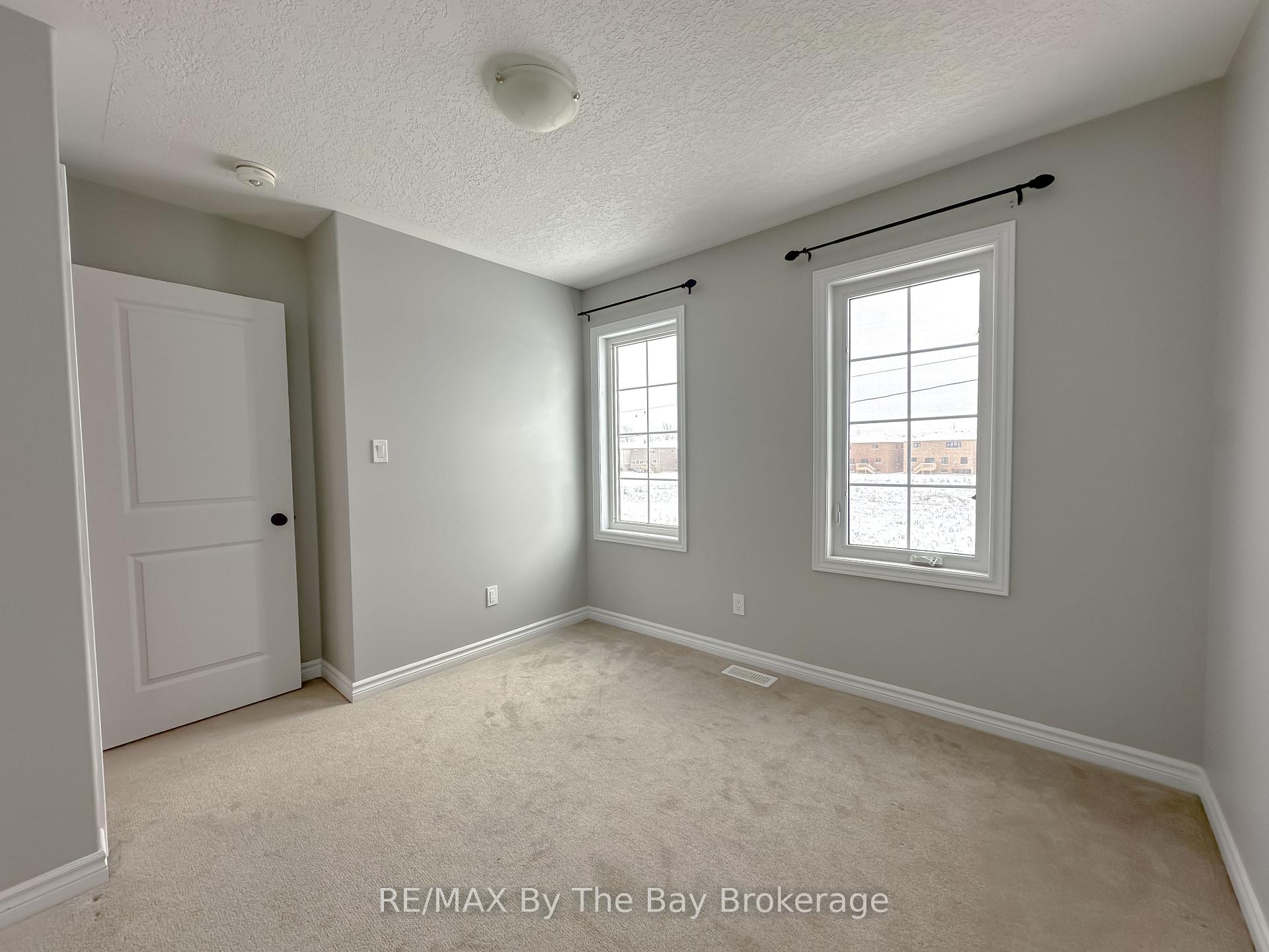 Photo 22 of 267 Quebec Street, Clearview, Stayner — HOMEH