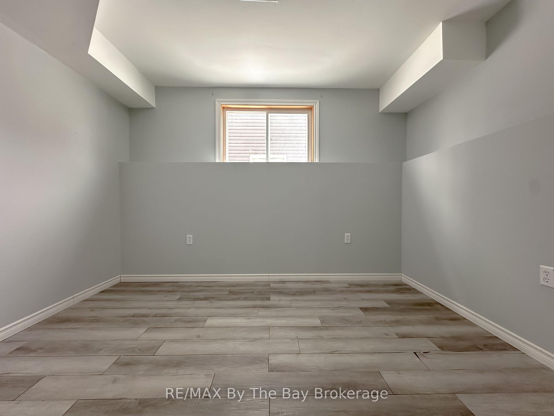 Photo 27 of 267 Quebec Street, Clearview, Stayner — HOMEH