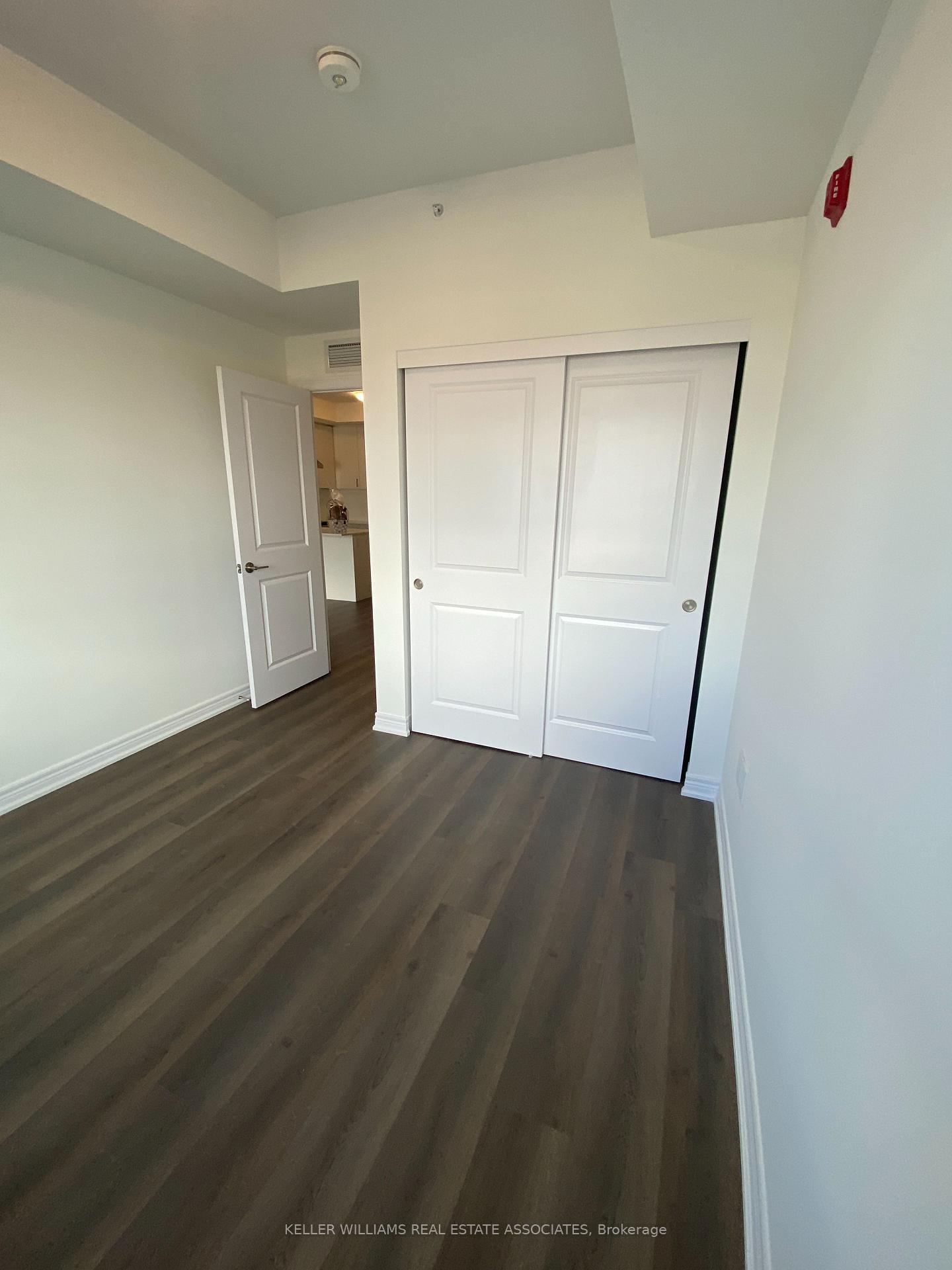 Photo 15 of Unit 303, 121 Highway 8, Hamilton, Stoney Creek — HOMEH
