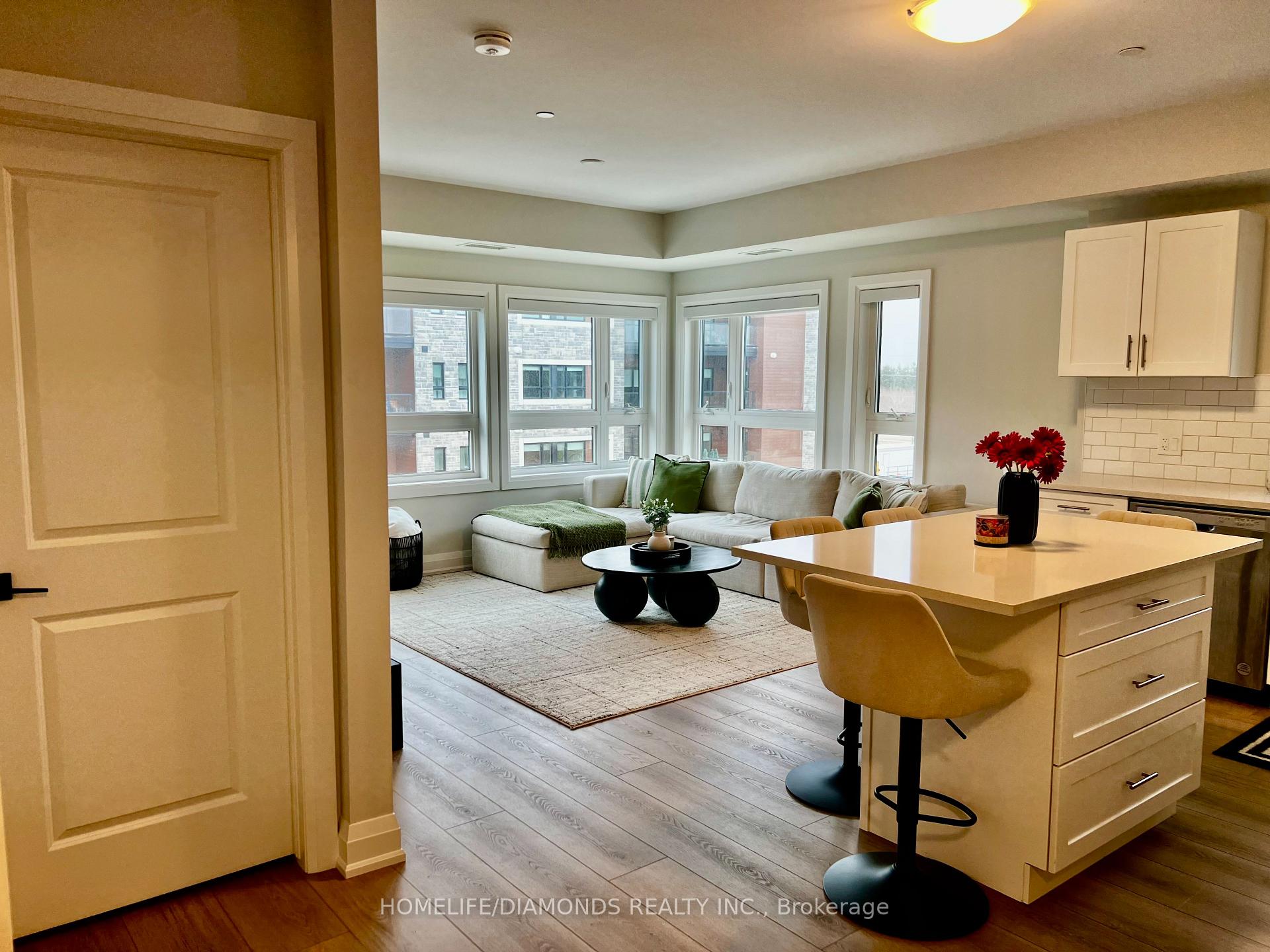 Photo 5 of Unit 304, 118 Summersides Boulevard, Pelham, Fonthill — HOMEH