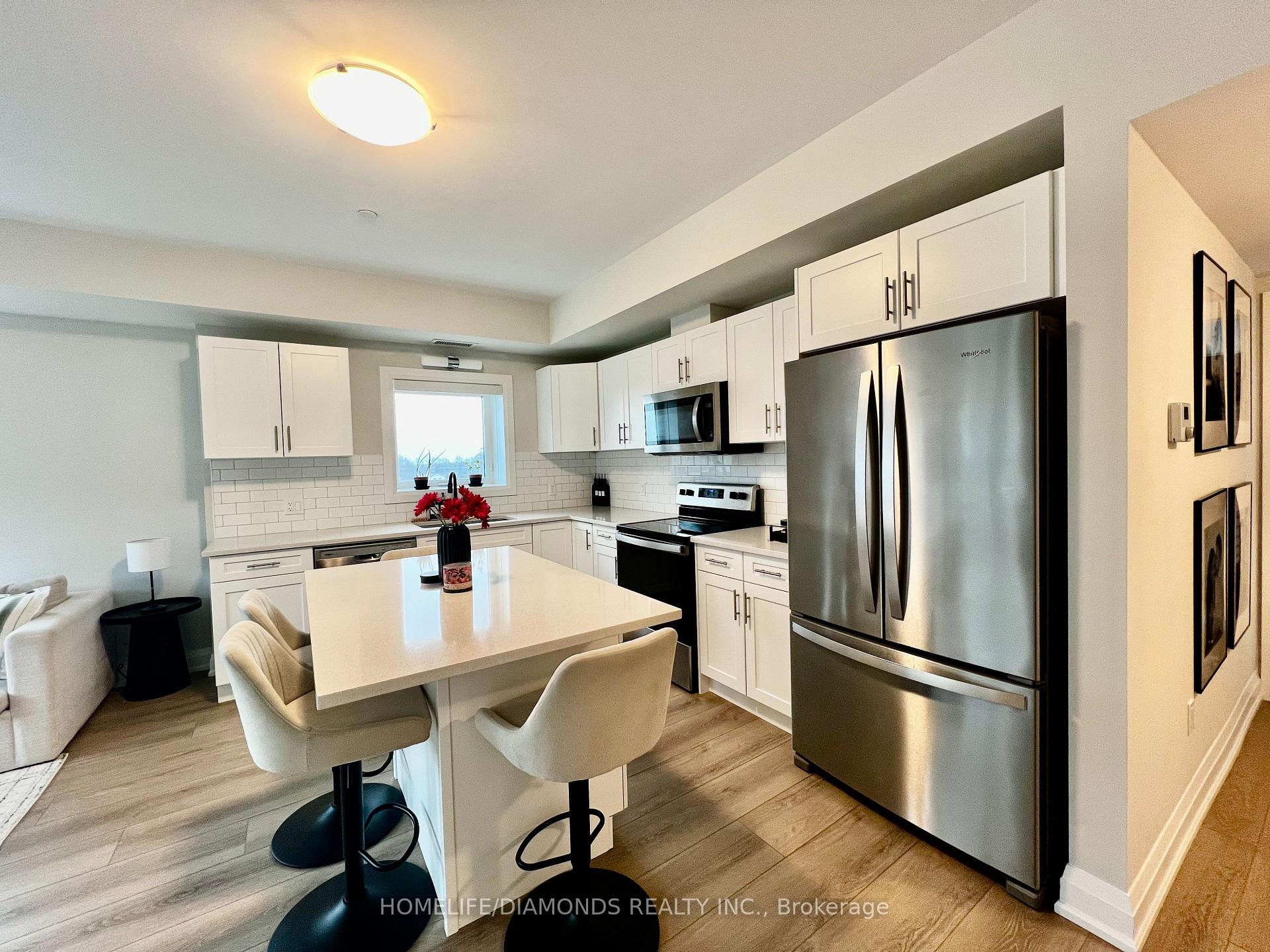 Photo 7 of Unit 304, 118 Summersides Boulevard, Pelham, Fonthill — HOMEH
