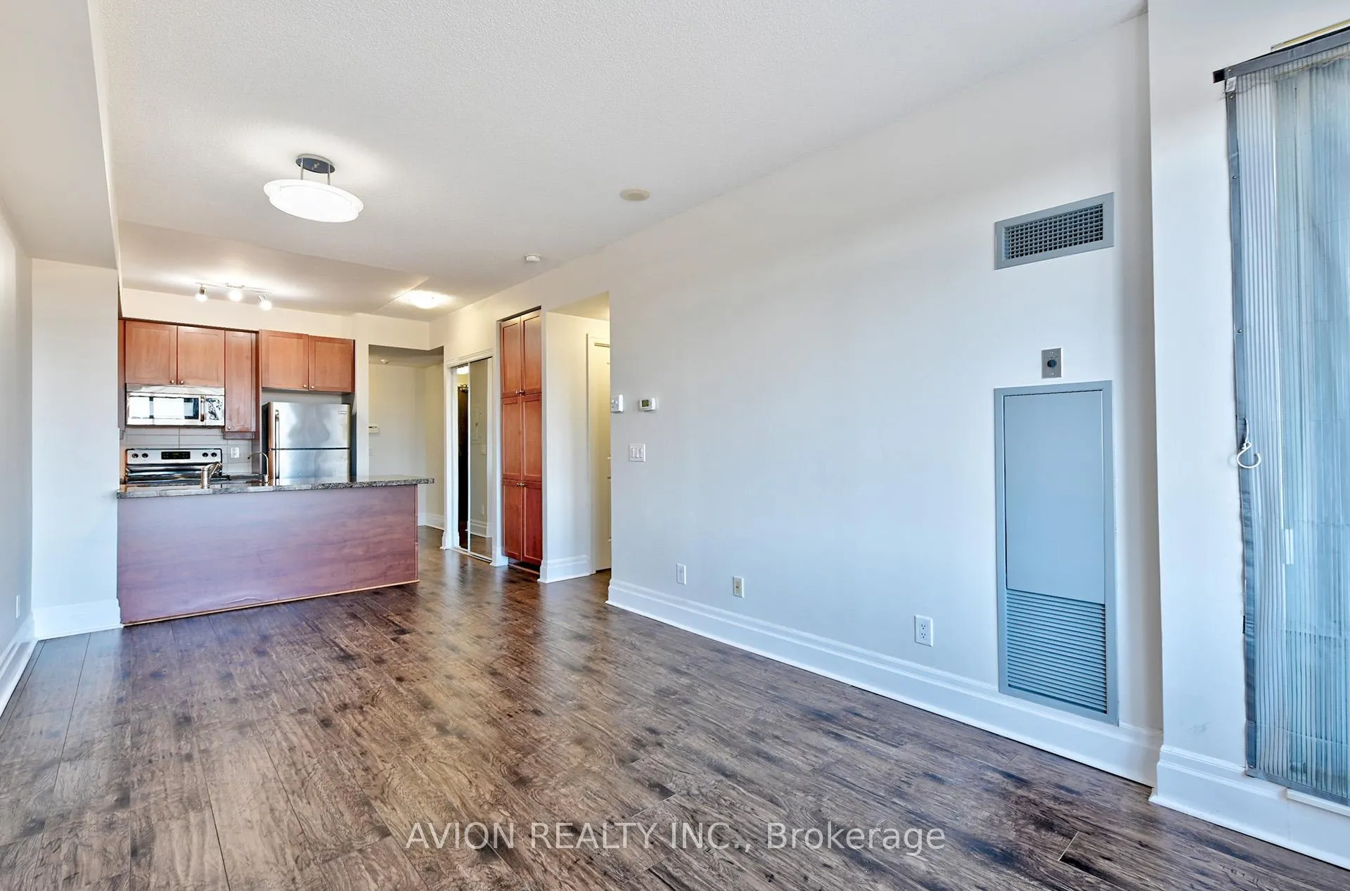 Photo 16 of Unit 507, 131 Upper Duke Crescent, Markham, Unionville — HOMEH
