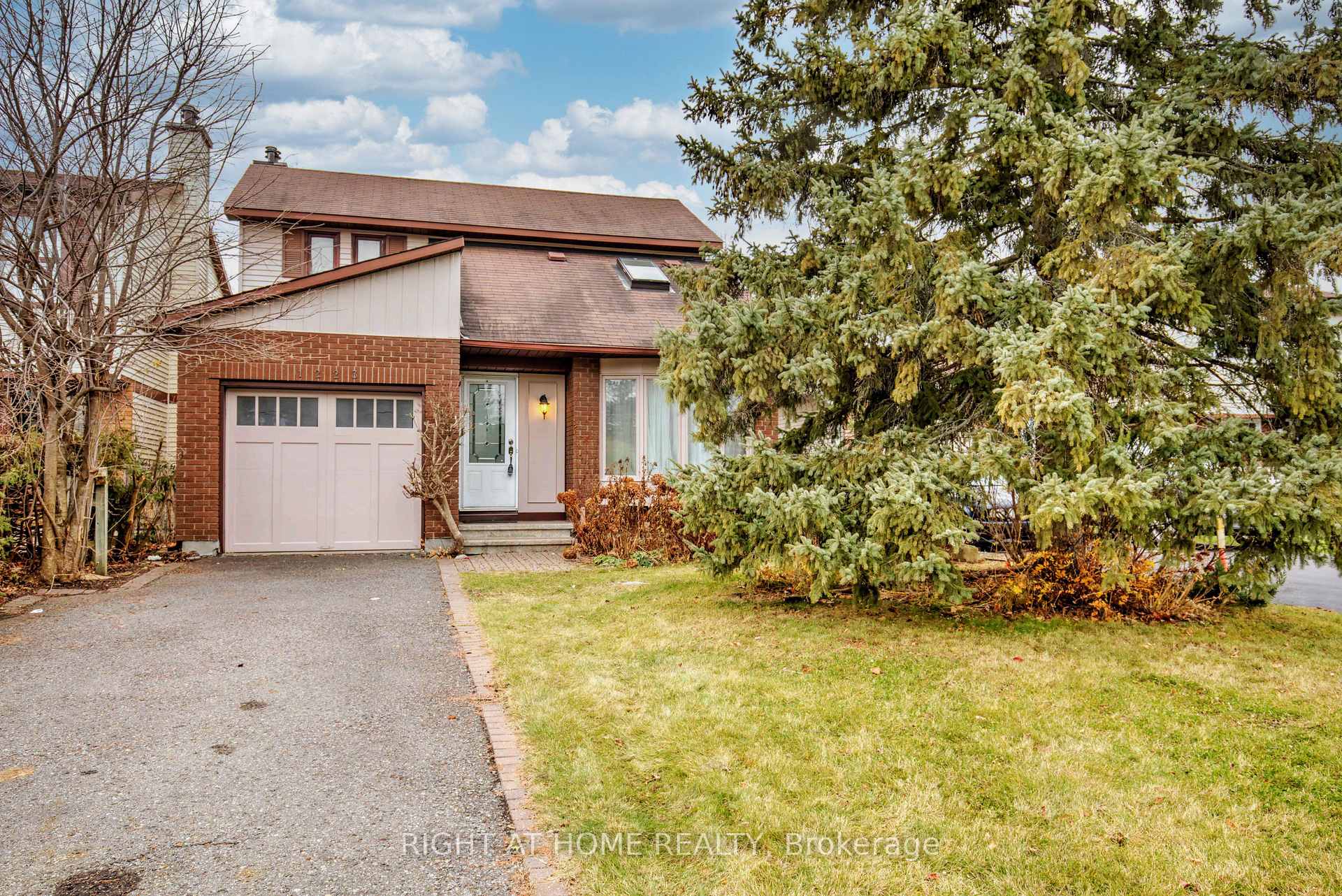 Front of 1223 Cedarcroft Crescent