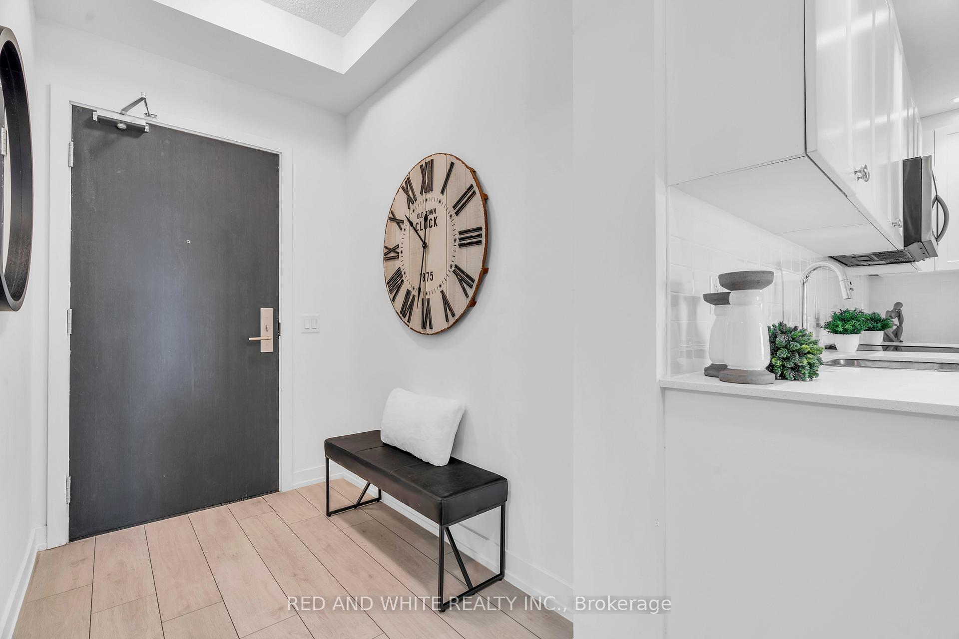 Photo 8 of Unit 901, 55 Duke Street W, Kitchener — HOMEH