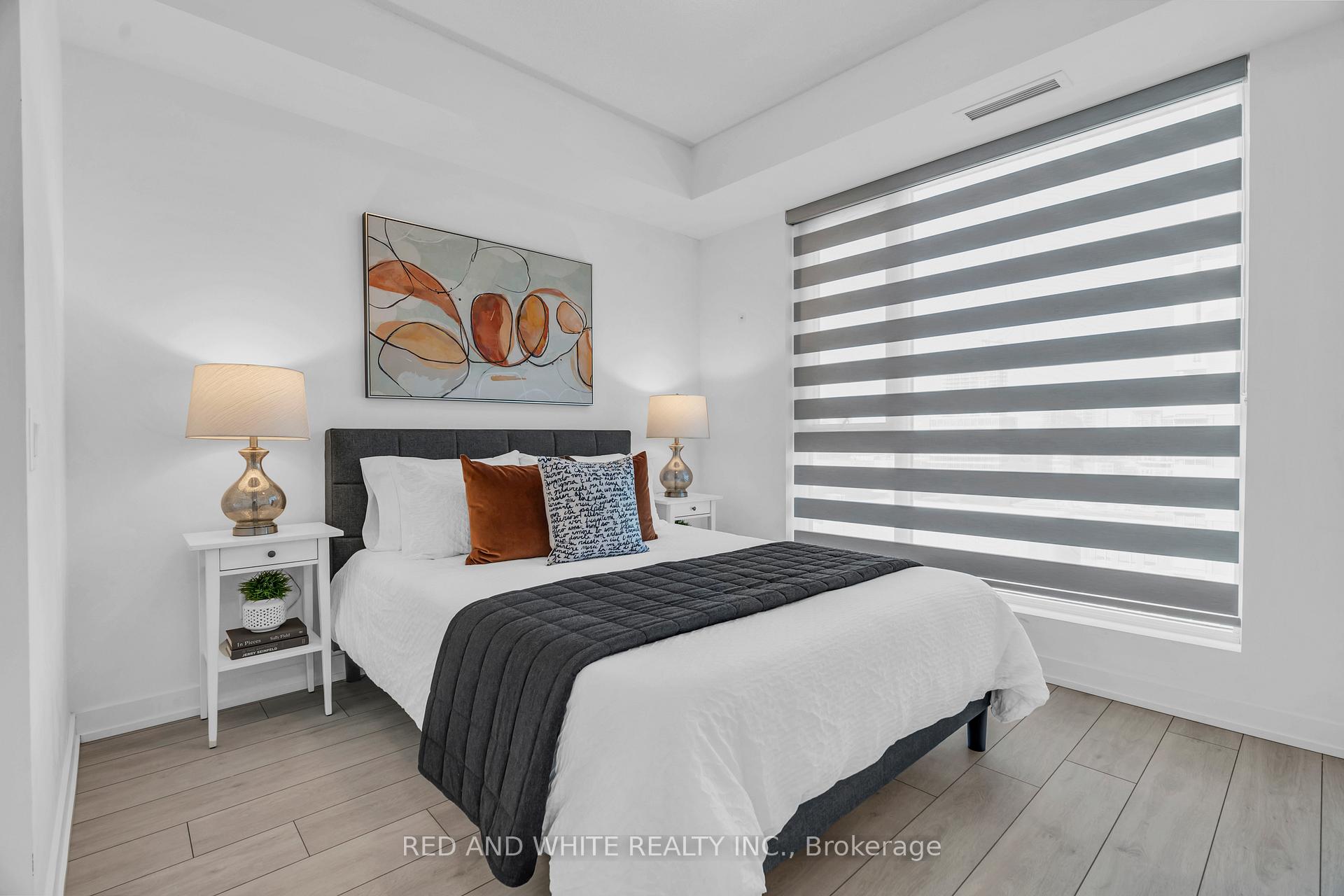 Photo 22 of Unit 901, 55 Duke Street W, Kitchener — HOMEH