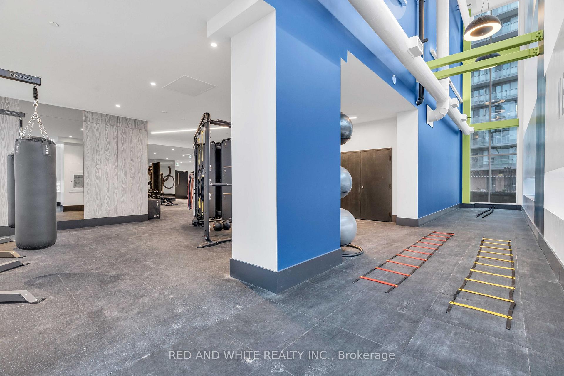 Photo 28 of Unit 901, 55 Duke Street W, Kitchener — HOMEH
