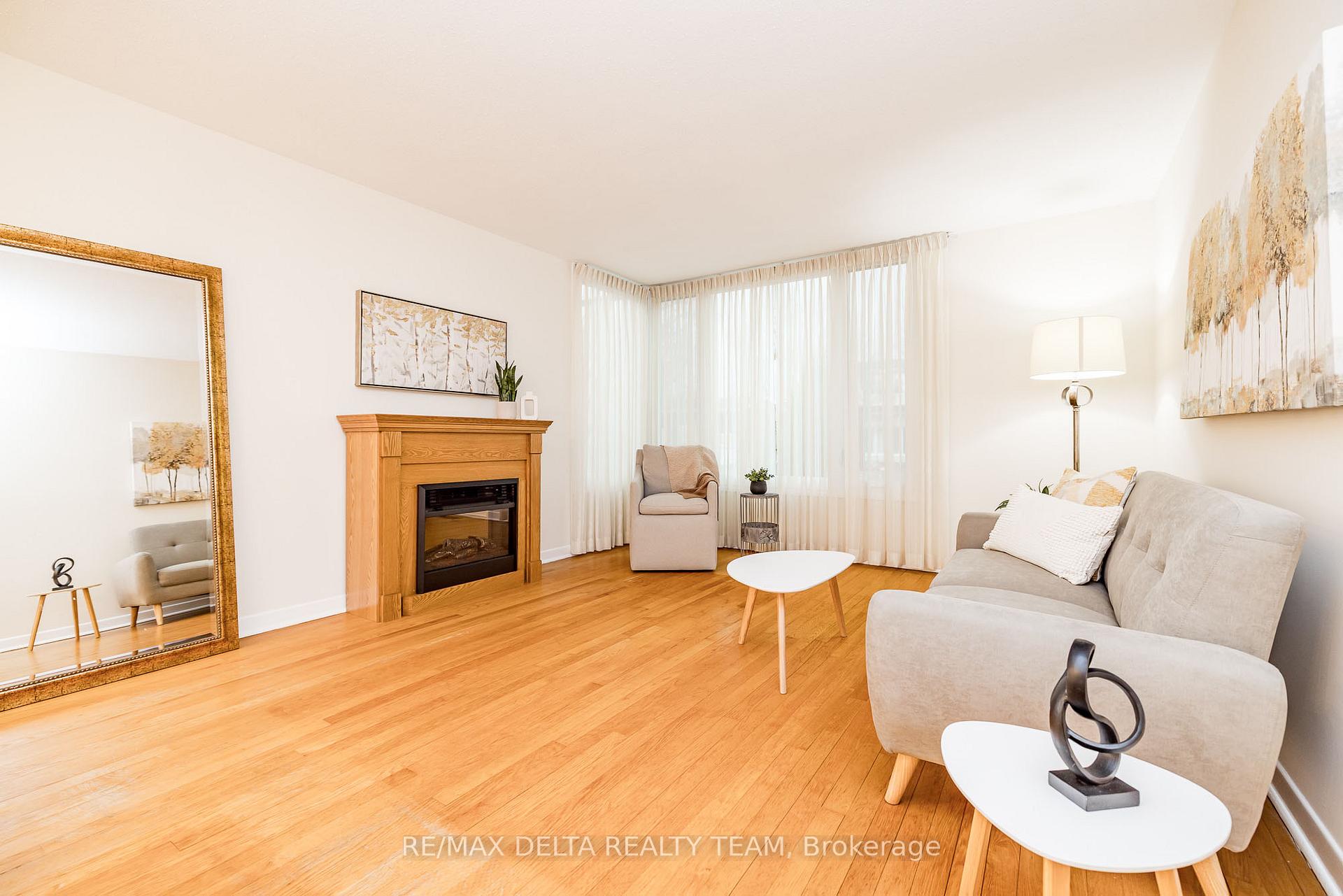 Photo 5 of 22 Bedale Drive, Ottawa, Crystal Beach — HOMEH