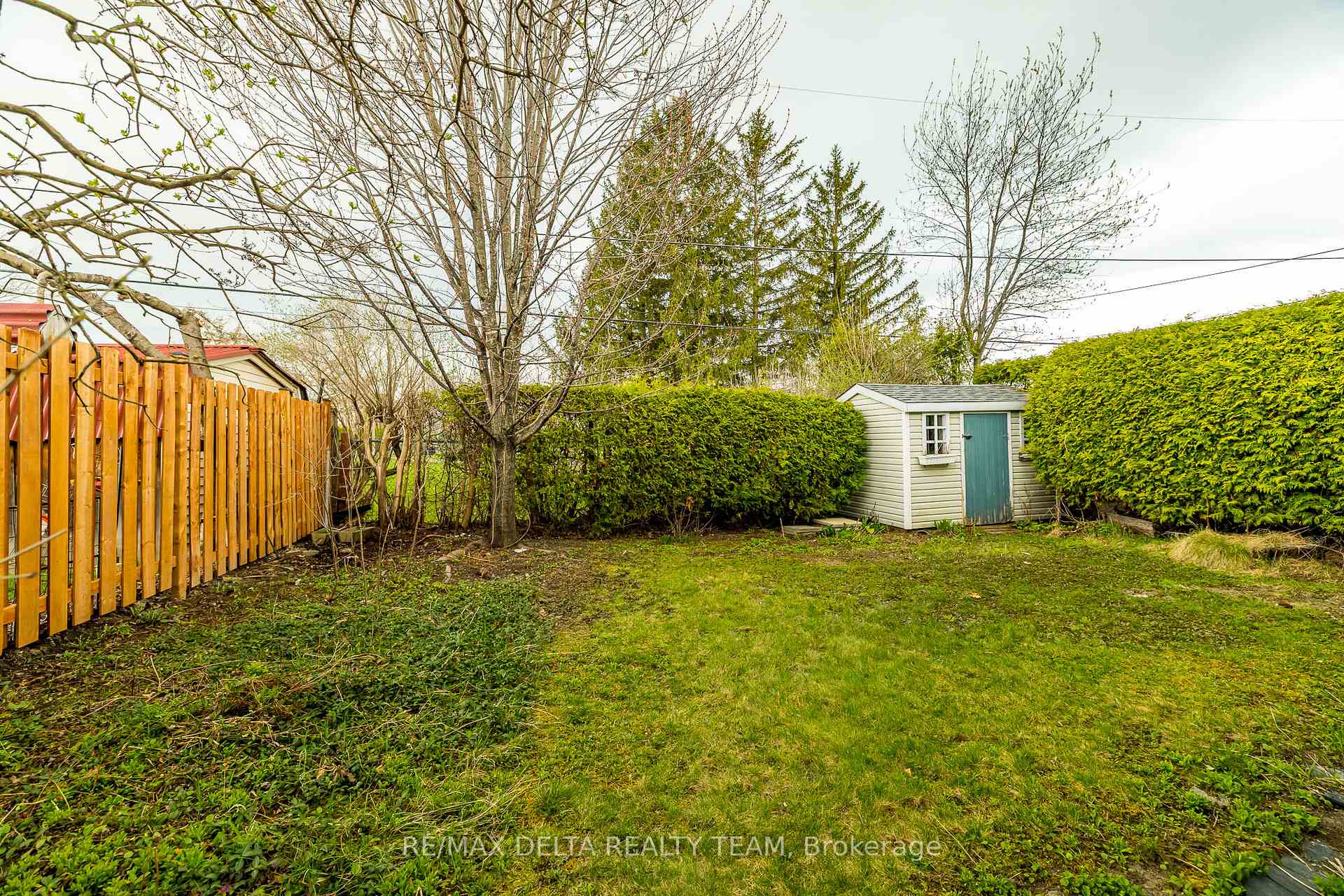 Photo 23 of 22 Bedale Drive, Ottawa, Crystal Beach — HOMEH