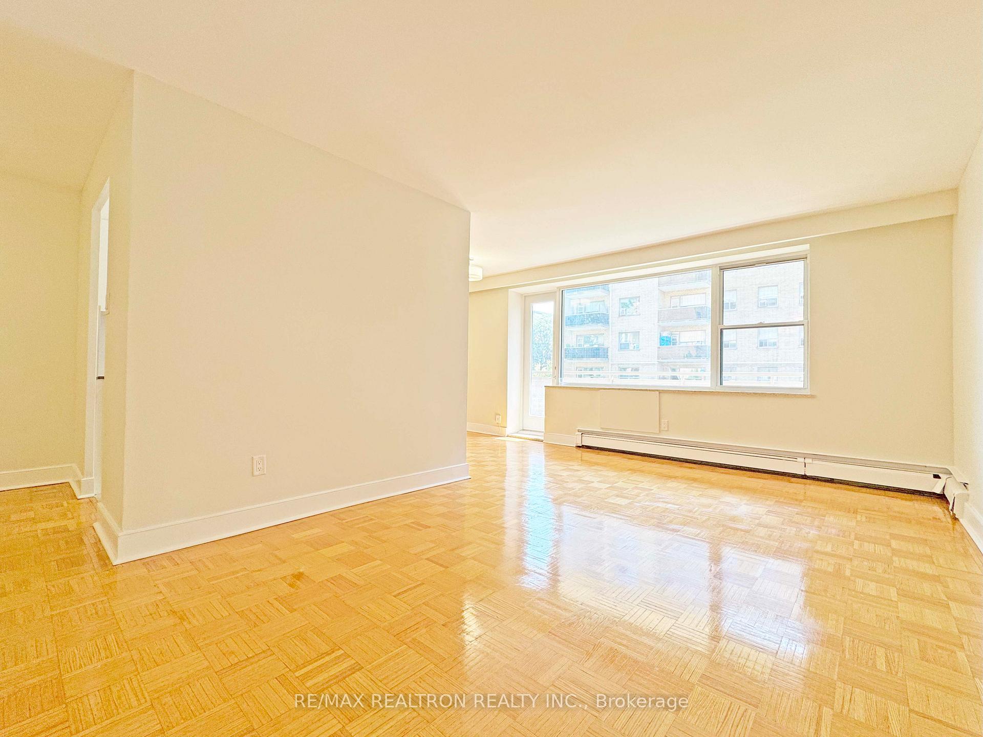 Front of Unit 207, 2 Grandstand Place
