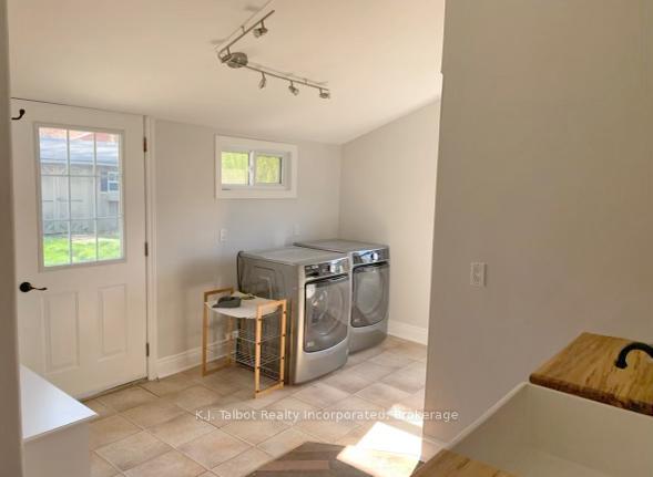 Photo 7 of 92 Newgate Street, Goderich, Goderich (Town) — HOMEH