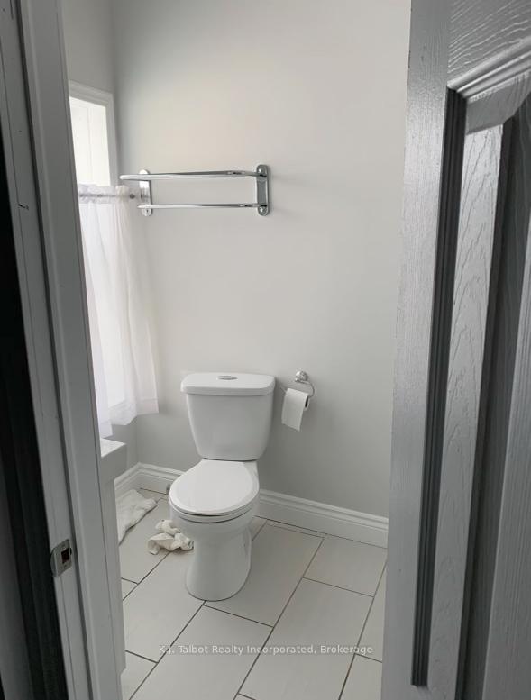 Photo 11 of 92 Newgate Street, Goderich, Goderich (Town) — HOMEH