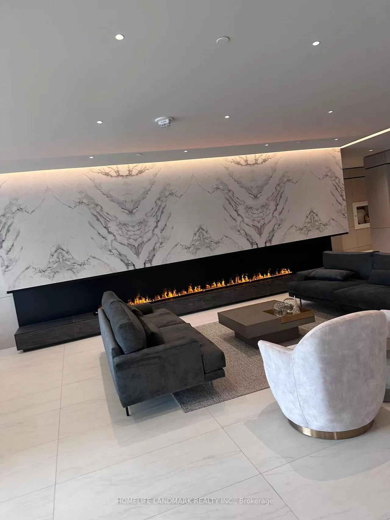 Photo 11 of Unit 3009, 50 Upper Mall Way, Vaughan, Brownridge — HOMEH