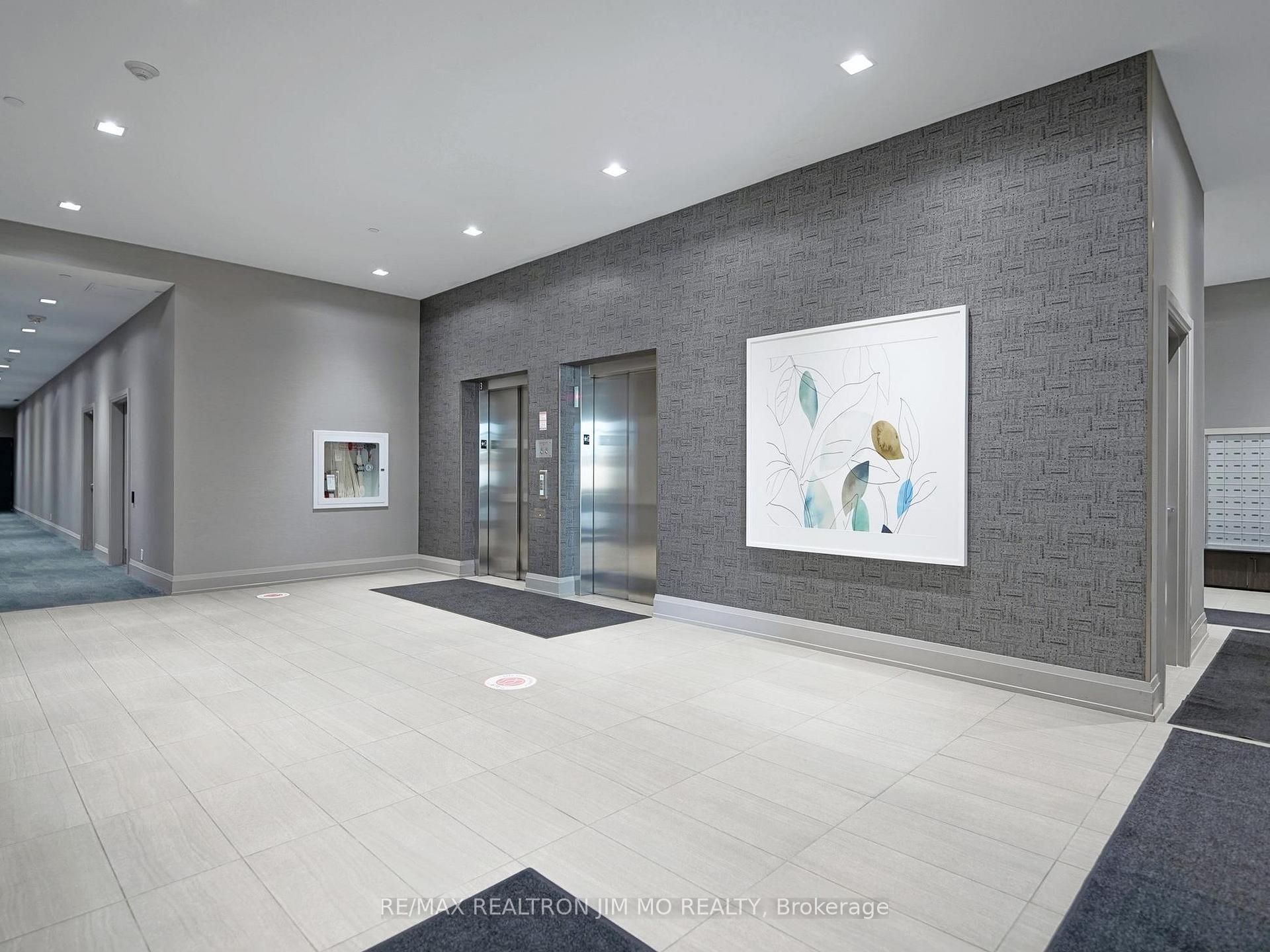 Photo 7 of Unit 416, 555 William Graham Drive, Aurora, Rural Aurora — HOMEH